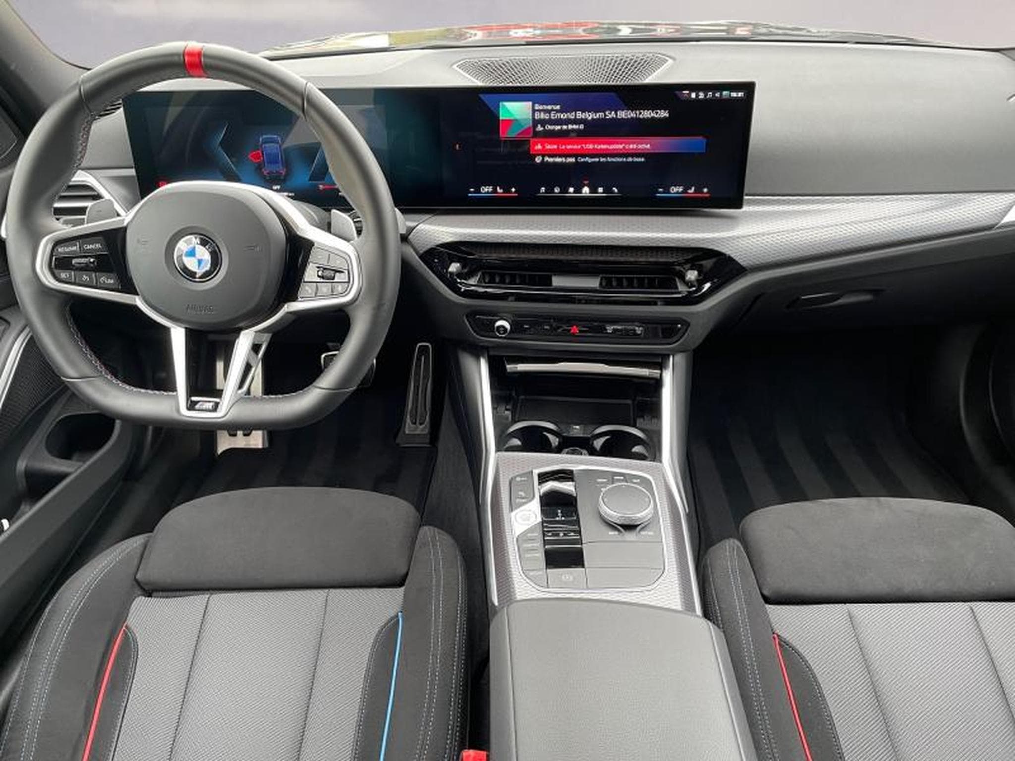 BMW 340 M340i xDrive Touring Kit M Sport (2024) - Foto 7