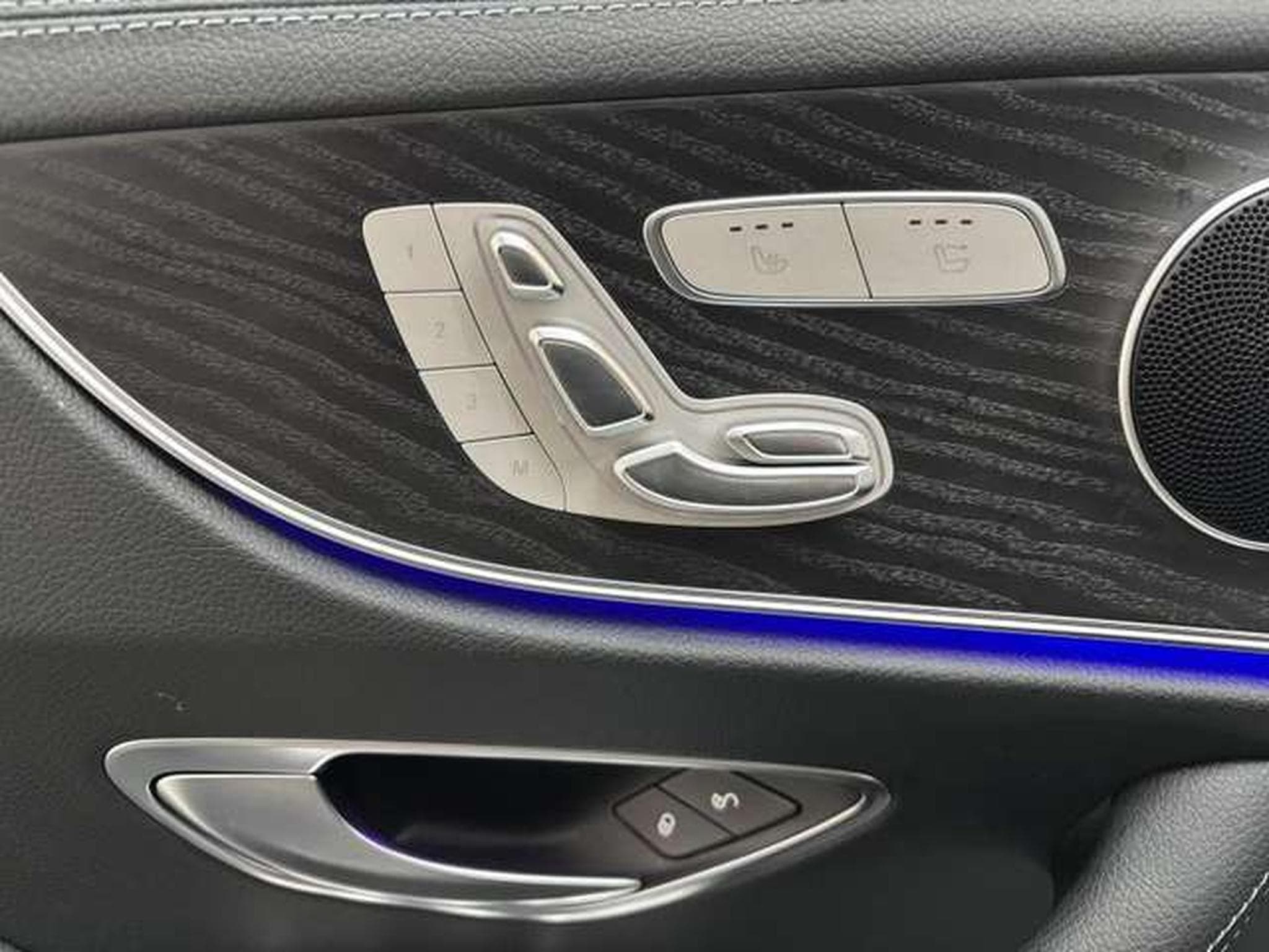 Mercedes E 220 E 220D 4MATIC-PACK AMG CAB-JUSQUA 48 MOIS GARANTIE (2022) - Photo 13