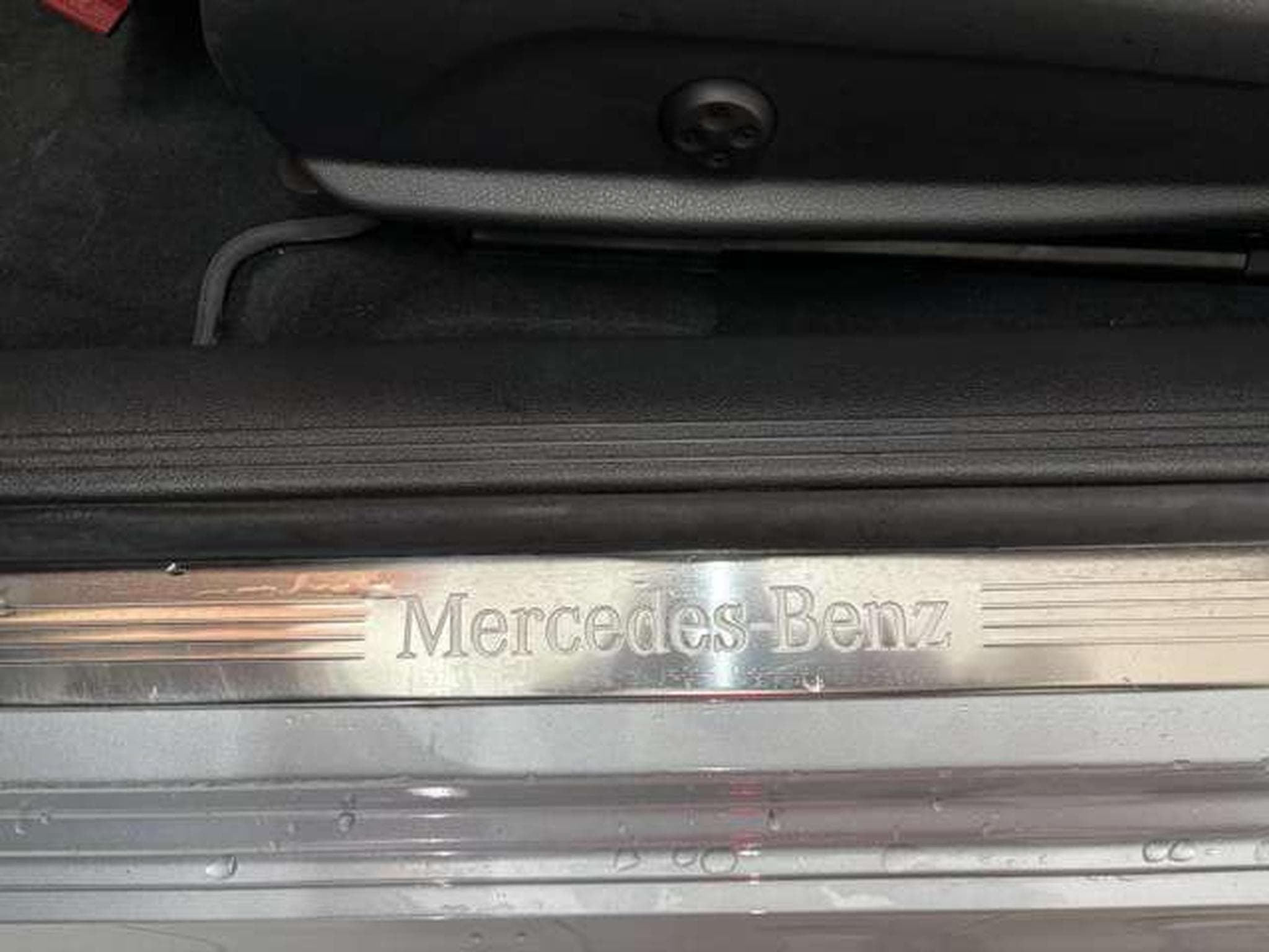 Mercedes E 220 E 220D 4MATIC-PACK AMG CAB-JUSQUA 48 MOIS GARANTIE (2022) - Photo 22