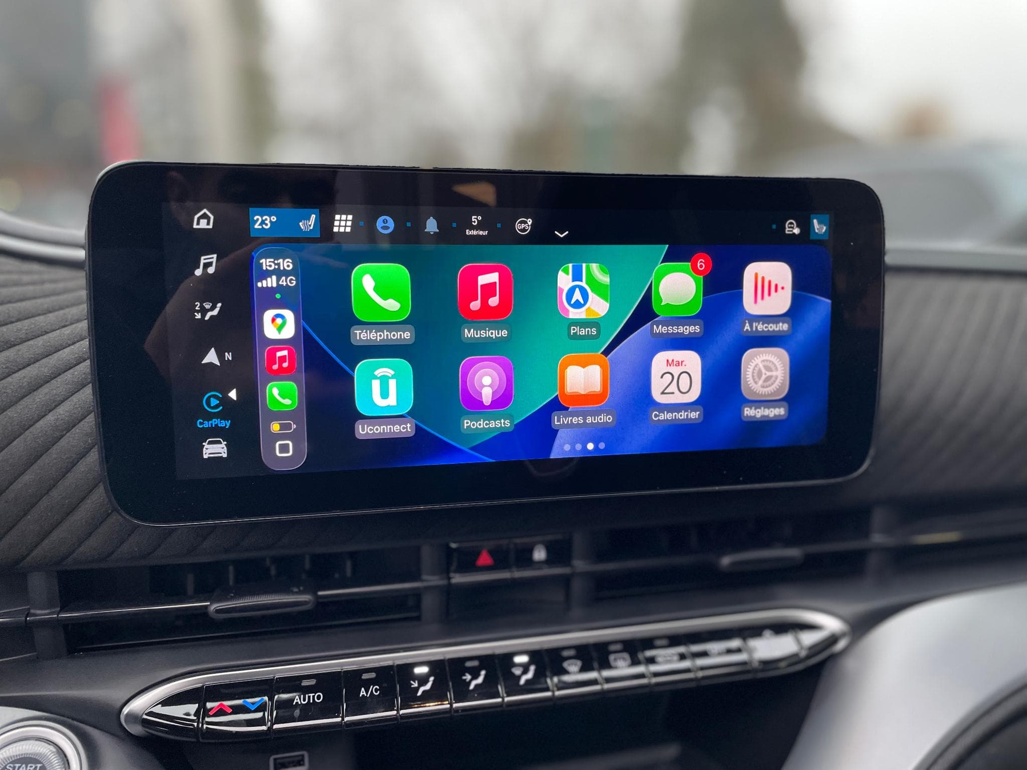 Fiat 500 e Cabrio Turismo Limited Edition (2024) - Photo 13