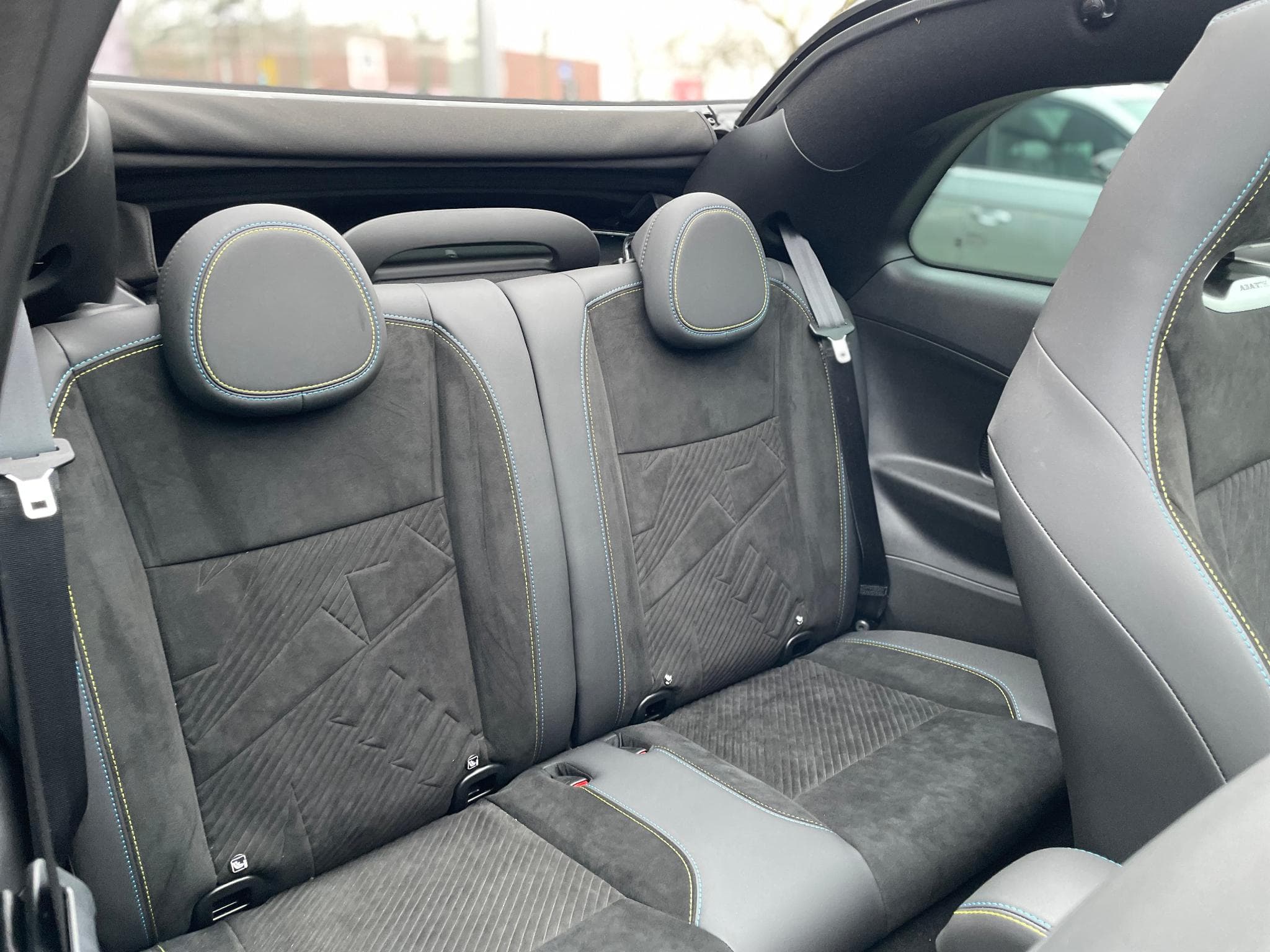 Fiat 500 e Cabrio Turismo Limited Edition (2024) - Photo 5