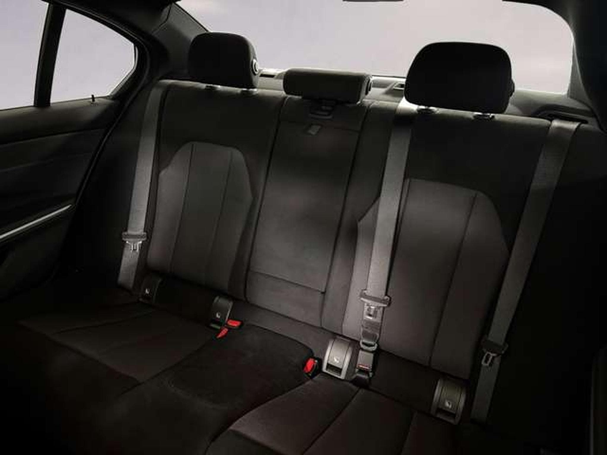 BMW 320 d xDrive HiFi DAB LED GSD RFK (2025) - Foto 10