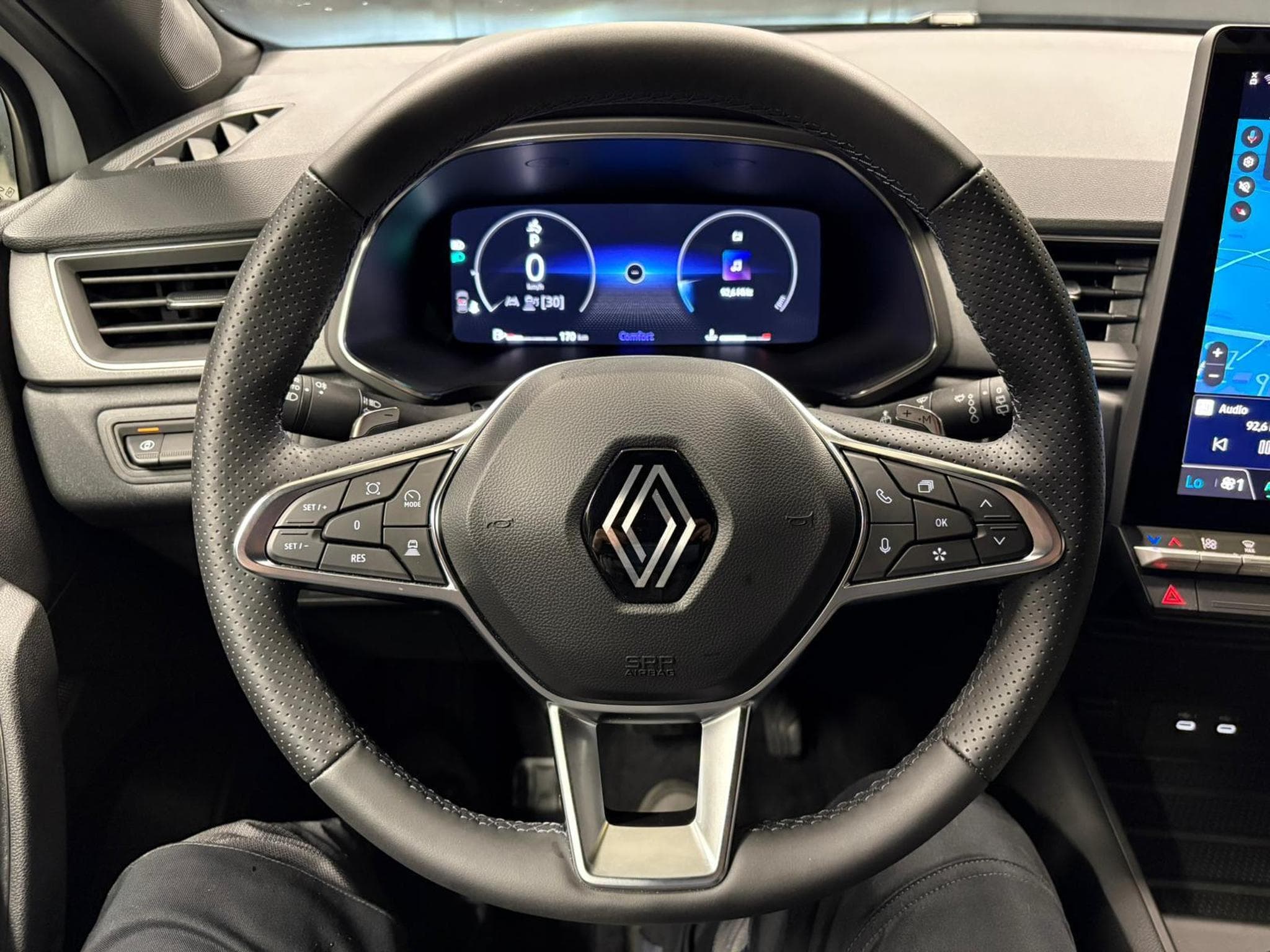 Renault Captur Techno TCe 160 auto CAMERA/NAVI/SIEGES CHAUFFANTS (2025) - Foto 10