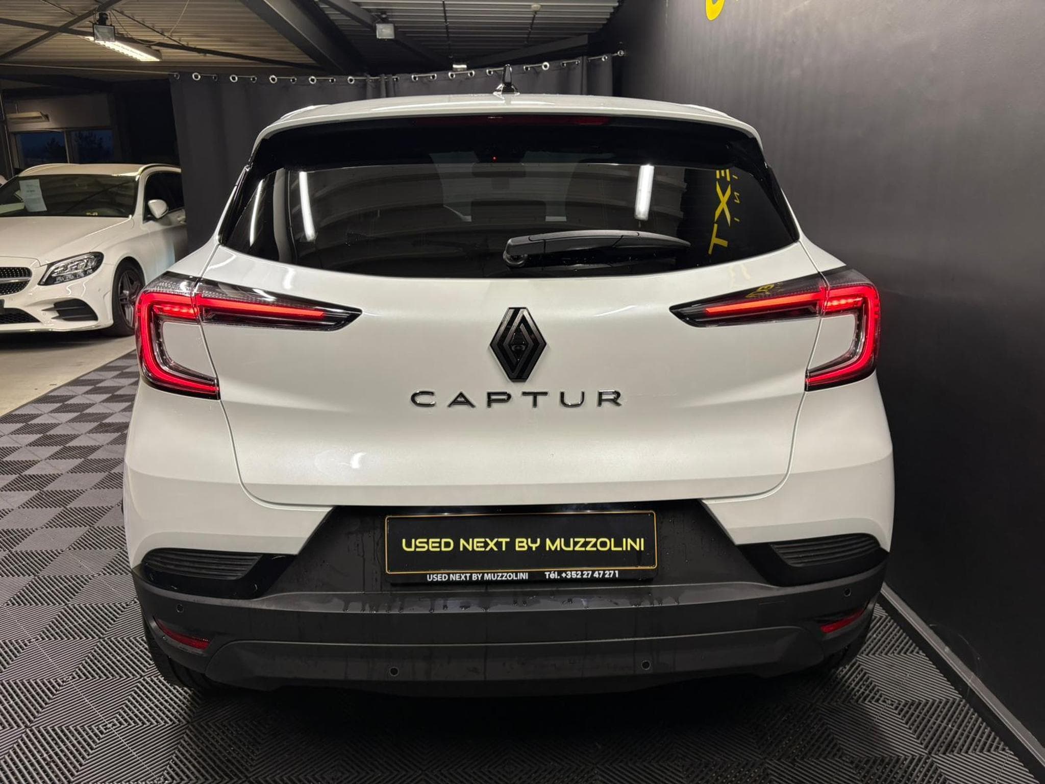 Renault Captur Techno TCe 160 auto CAMERA/NAVI/SIEGES CHAUFFANTS (2025) - Foto 4