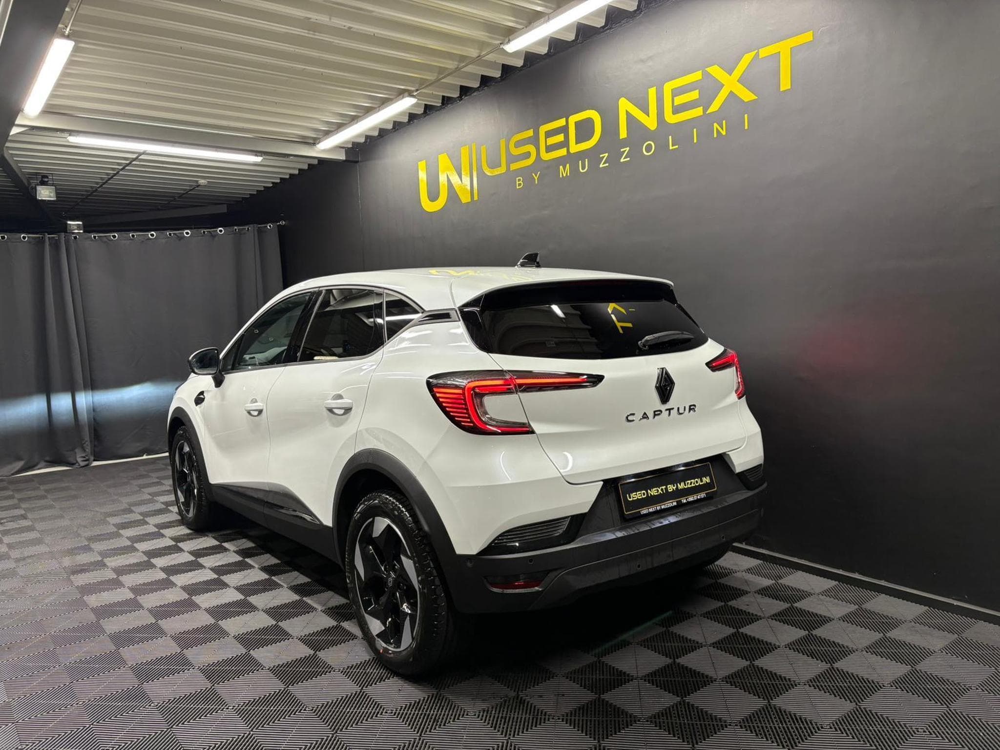 Renault Captur Techno TCe 160 auto CAMERA/NAVI/SIEGES CHAUFFANTS (2025) - Foto 5