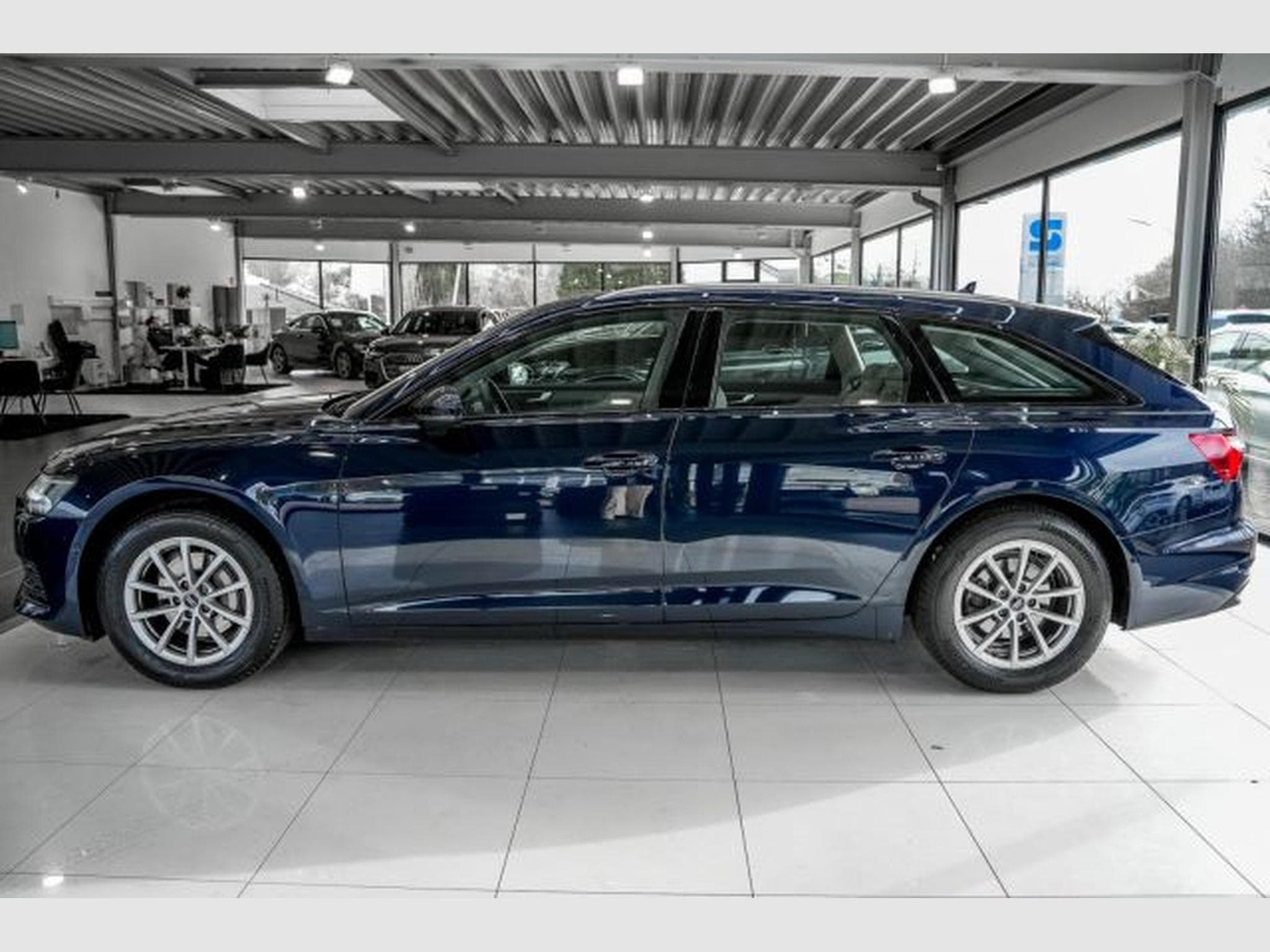 Audi A6 A6 Avant 40 TDI S-tronic NAVI LED AHK PANO B&amp;O (2022) - Foto 10