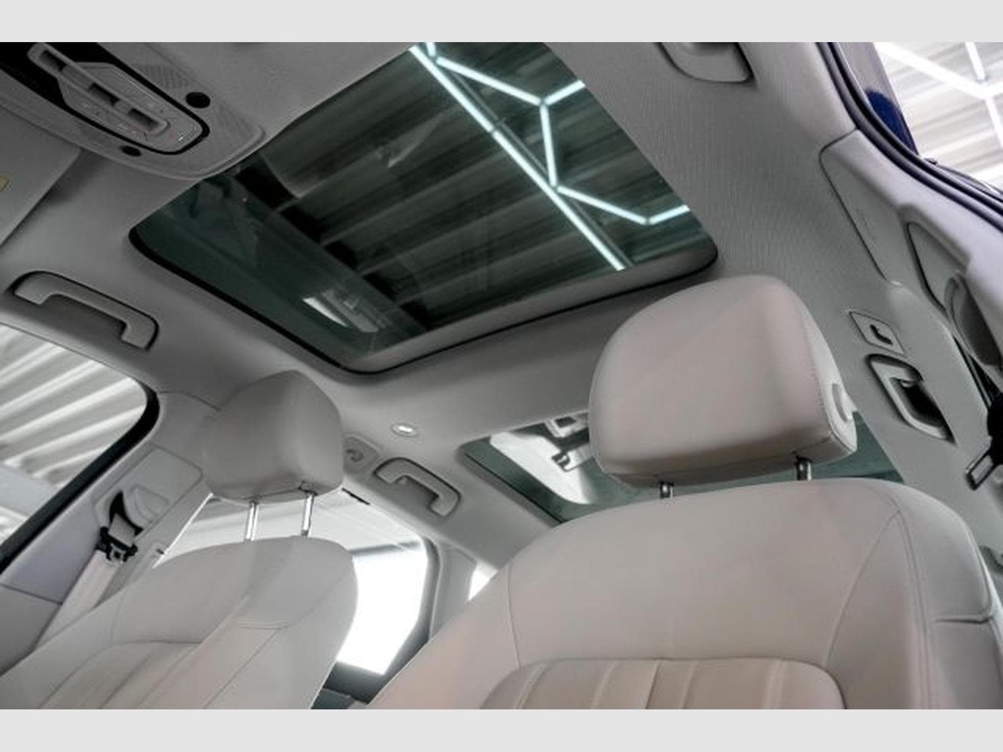 Audi A6 A6 Avant 40 TDI S-tronic NAVI LED AHK PANO B&amp;O (2022) - Foto 13