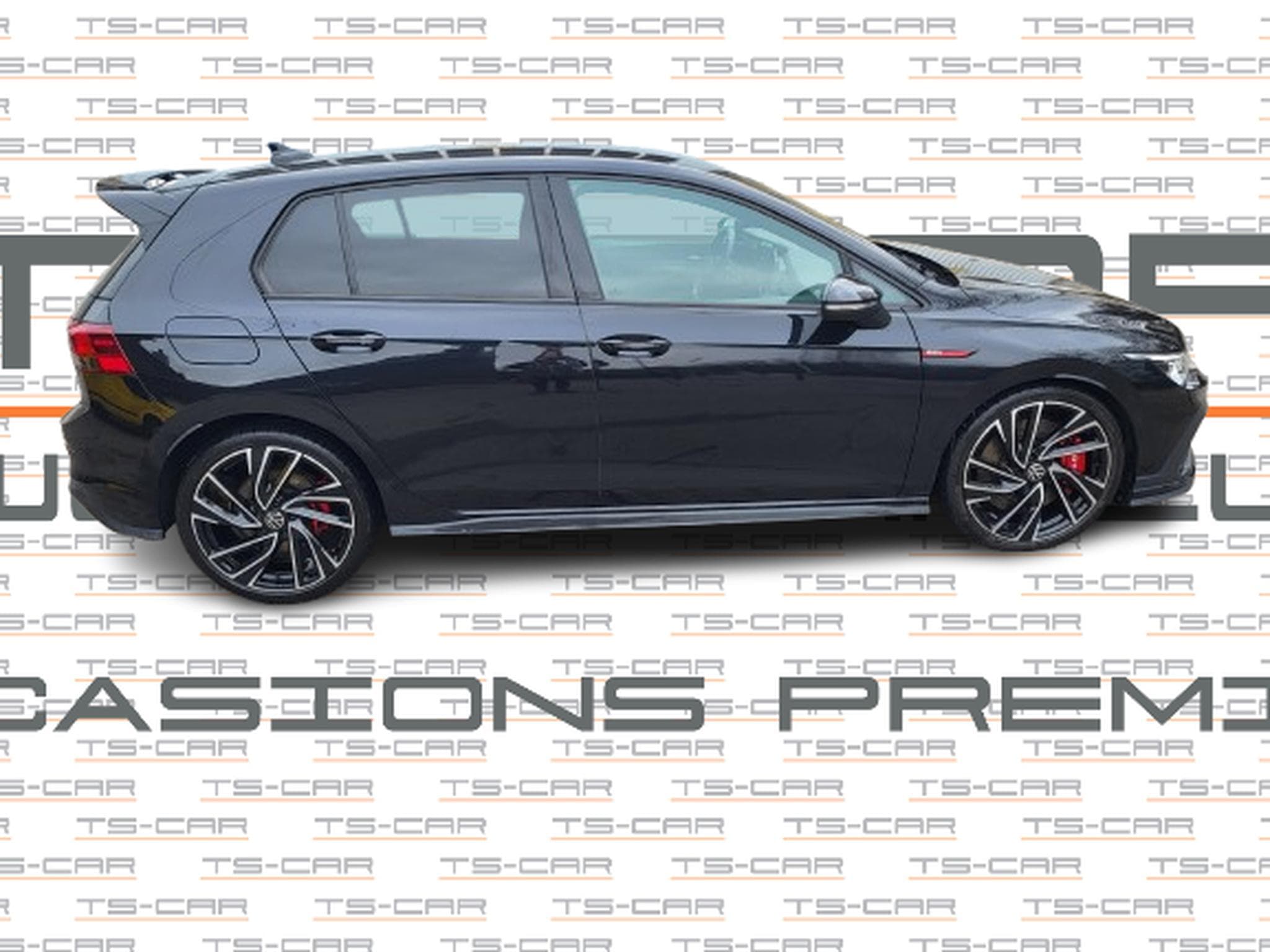 VW Golf VIII GTI Clubsport 2.0 TSI 300CV DSG7 (2021) - Foto 4