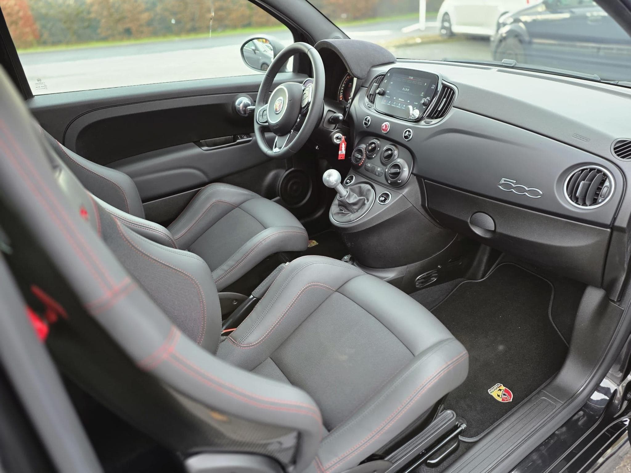 Abarth 595 COMPETIZIONE 165 CV (2024) - Photo 2