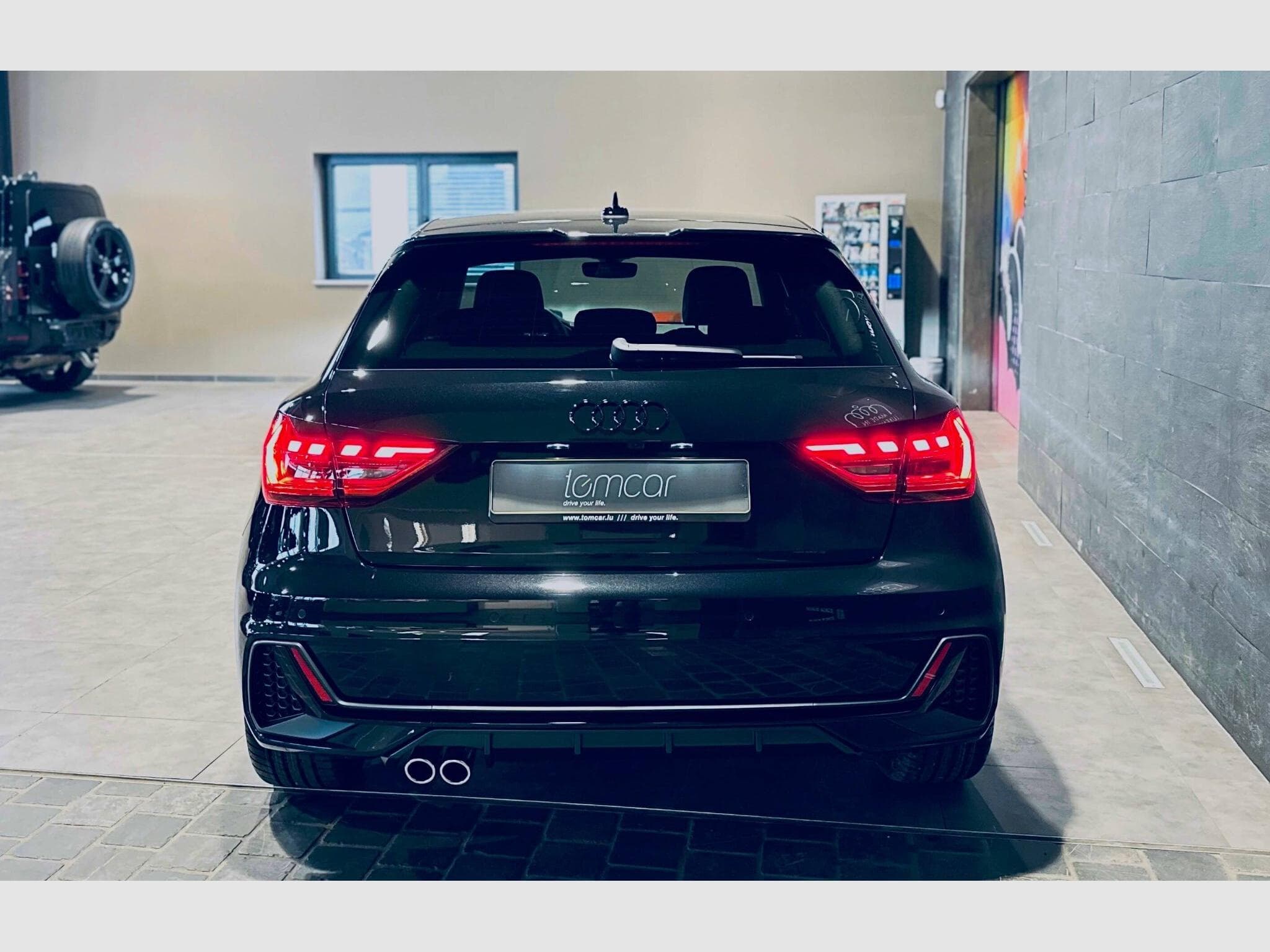 Audi A1 A1 SPORTBACK S-LINE 40 TFSI S-TRONIC (2025) - Foto 6