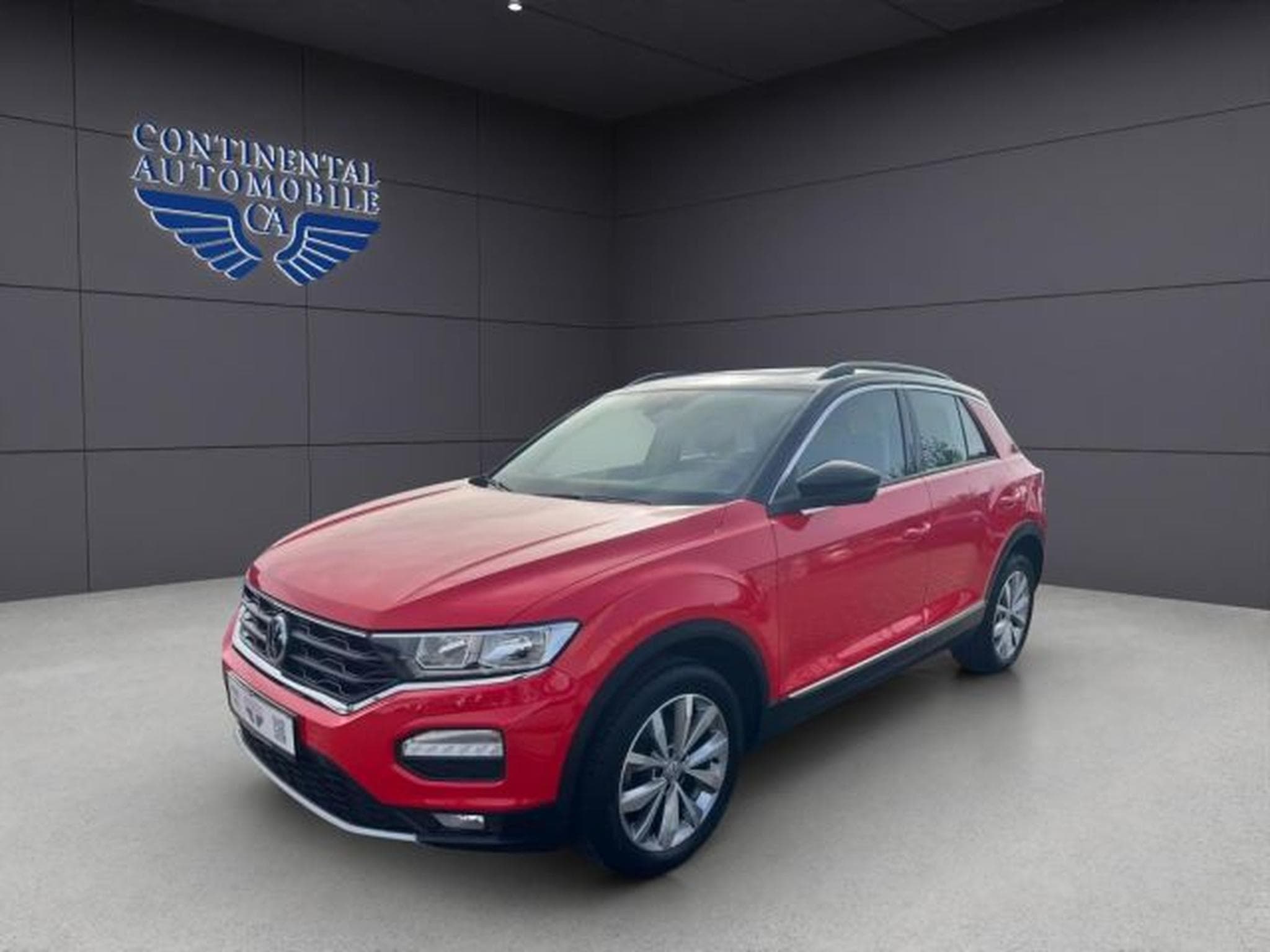 VW T-Roc T-Roc 1,5 TSI KLIMA,NAVI,PANO,ESP,MFL,MFD,SHA (2019) - Photo 1