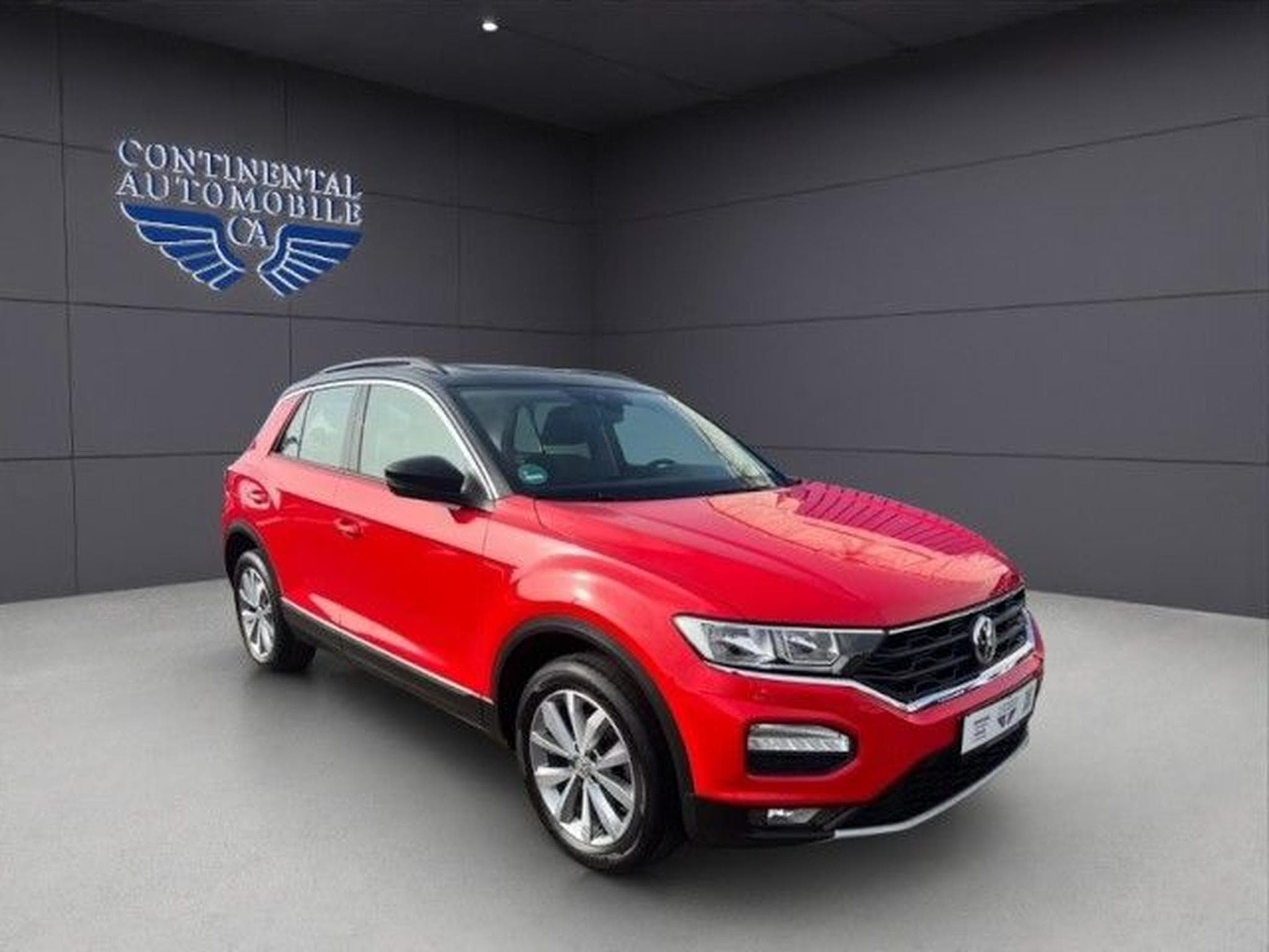 VW T-Roc T-Roc 1,5 TSI KLIMA,NAVI,PANO,ESP,MFL,MFD,SHA (2019) - Photo 2