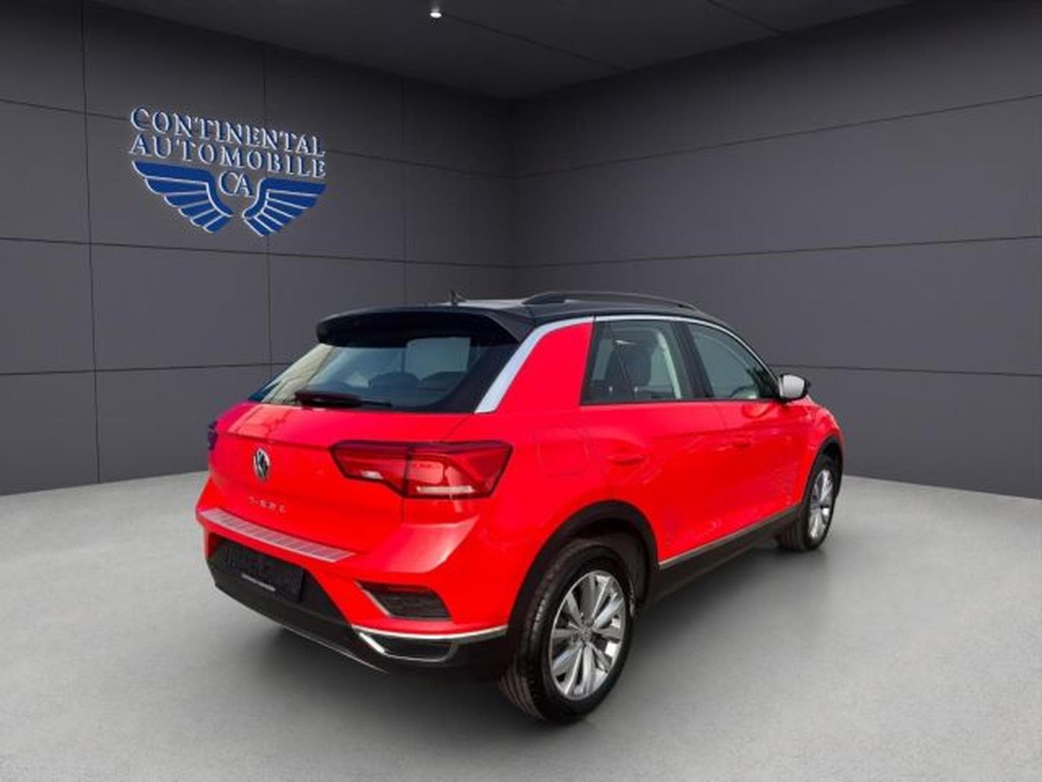 VW T-Roc T-Roc 1,5 TSI KLIMA,NAVI,PANO,ESP,MFL,MFD,SHA (2019) - Photo 3