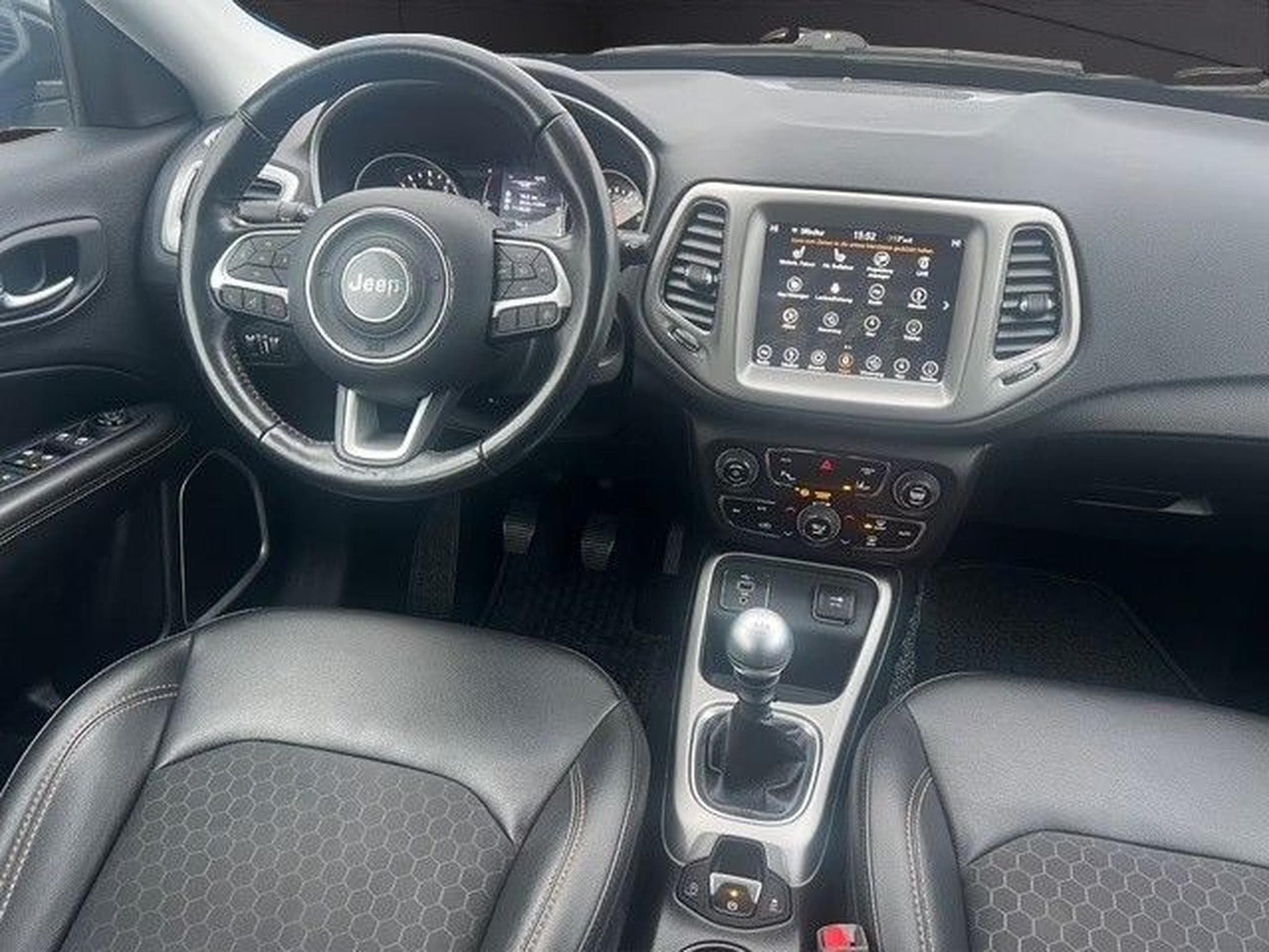 Jeep Compass Compass Longitude SHZ, KLIMA,NAVI,RFK,LH,ESP,GRA (2019) - Foto 11