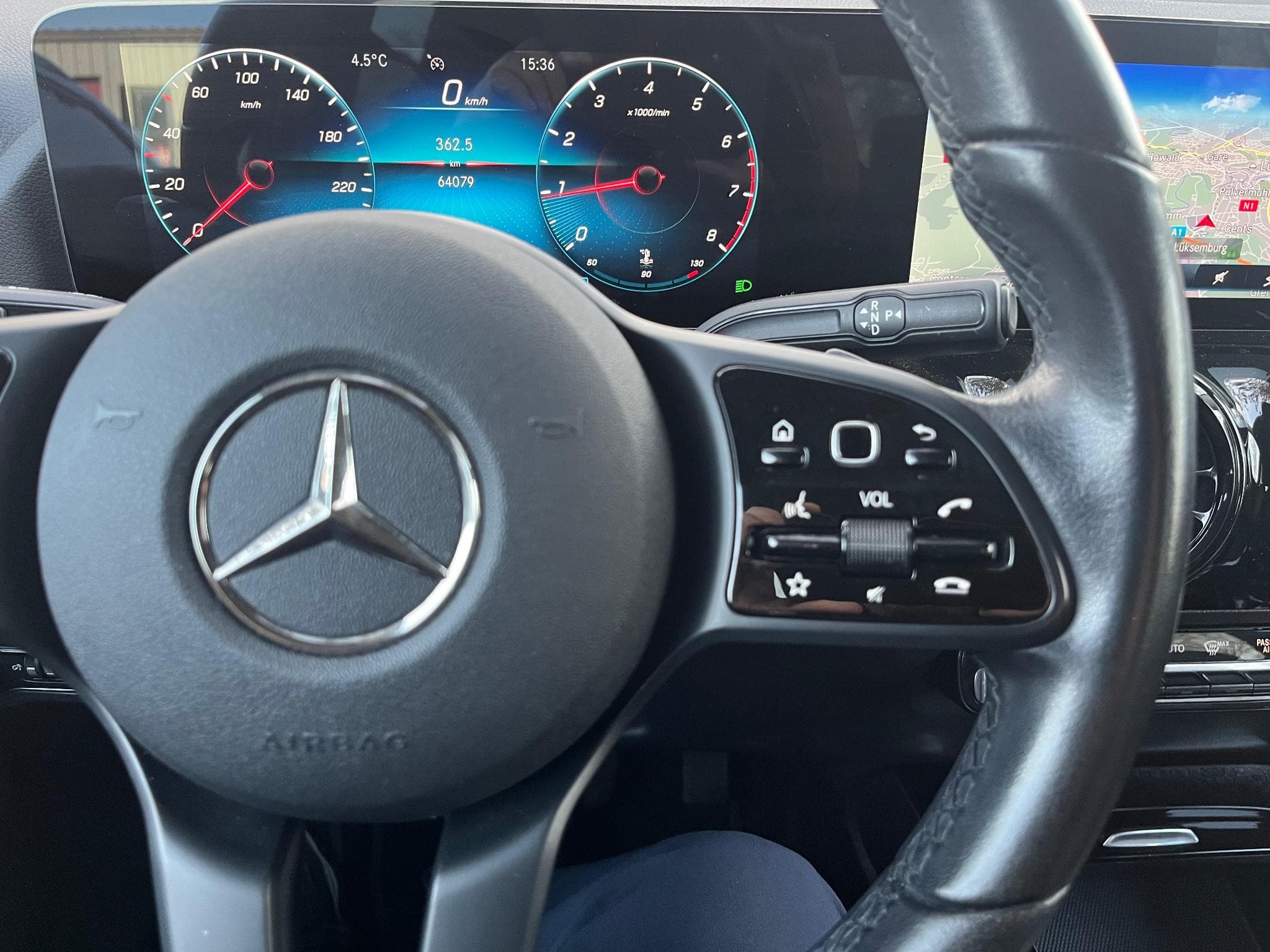 Mercedes B 180 (2021) - Photo 9