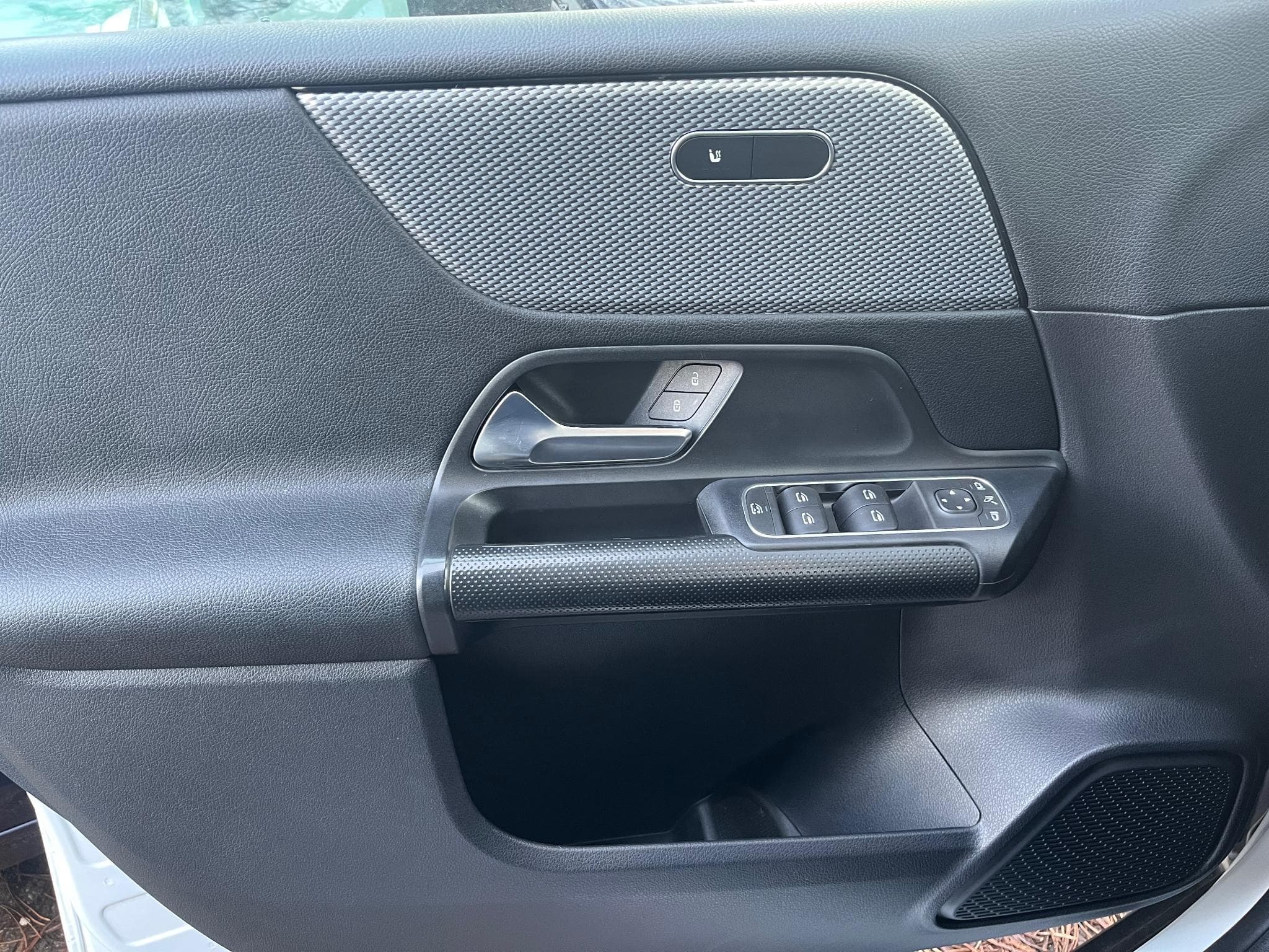 Mercedes B 180 (2021) - Photo 13