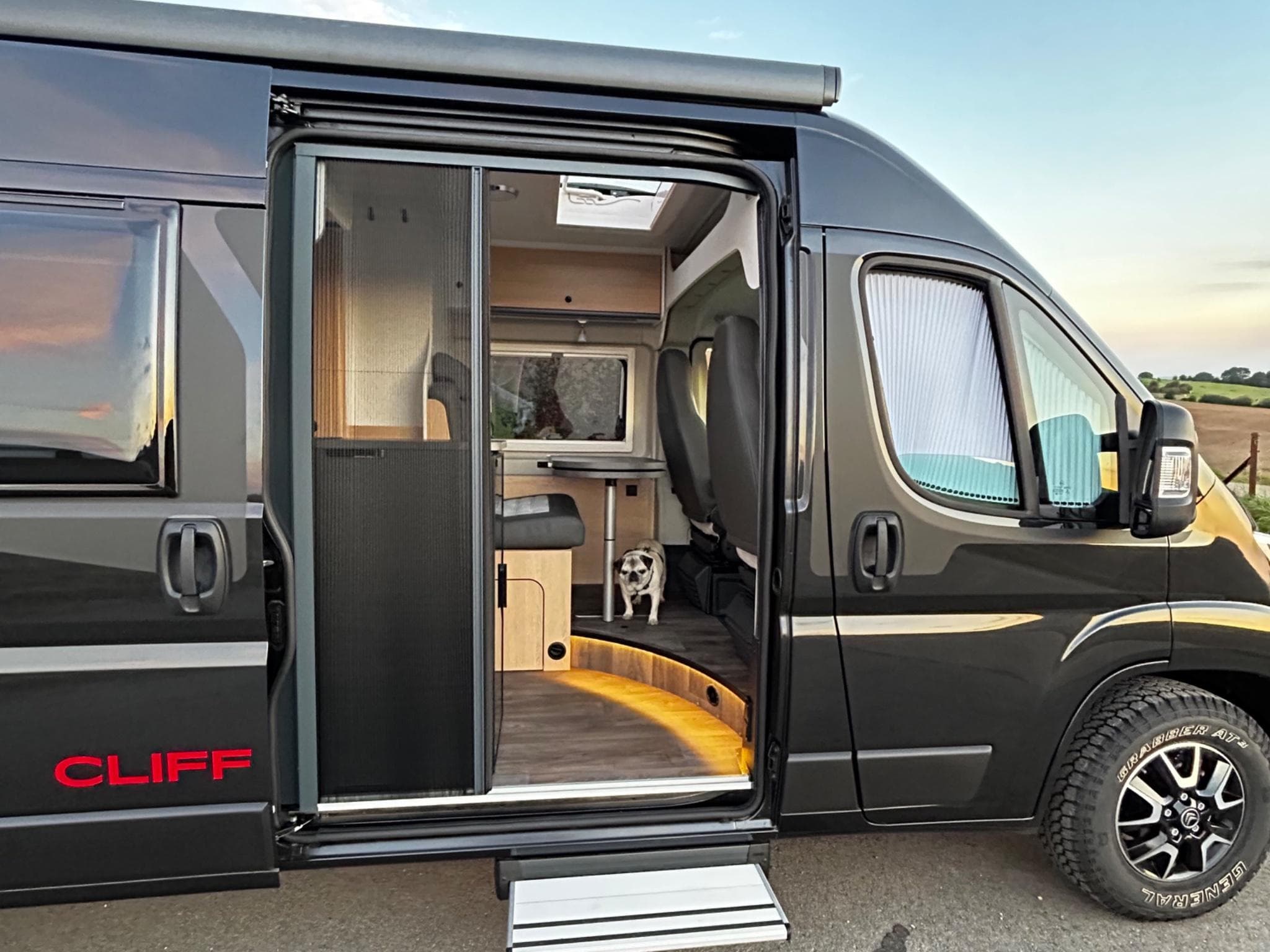 Citroën Jumper Camping-Car Sunlight Adventure Cliff 600 (2023) - Foto 5