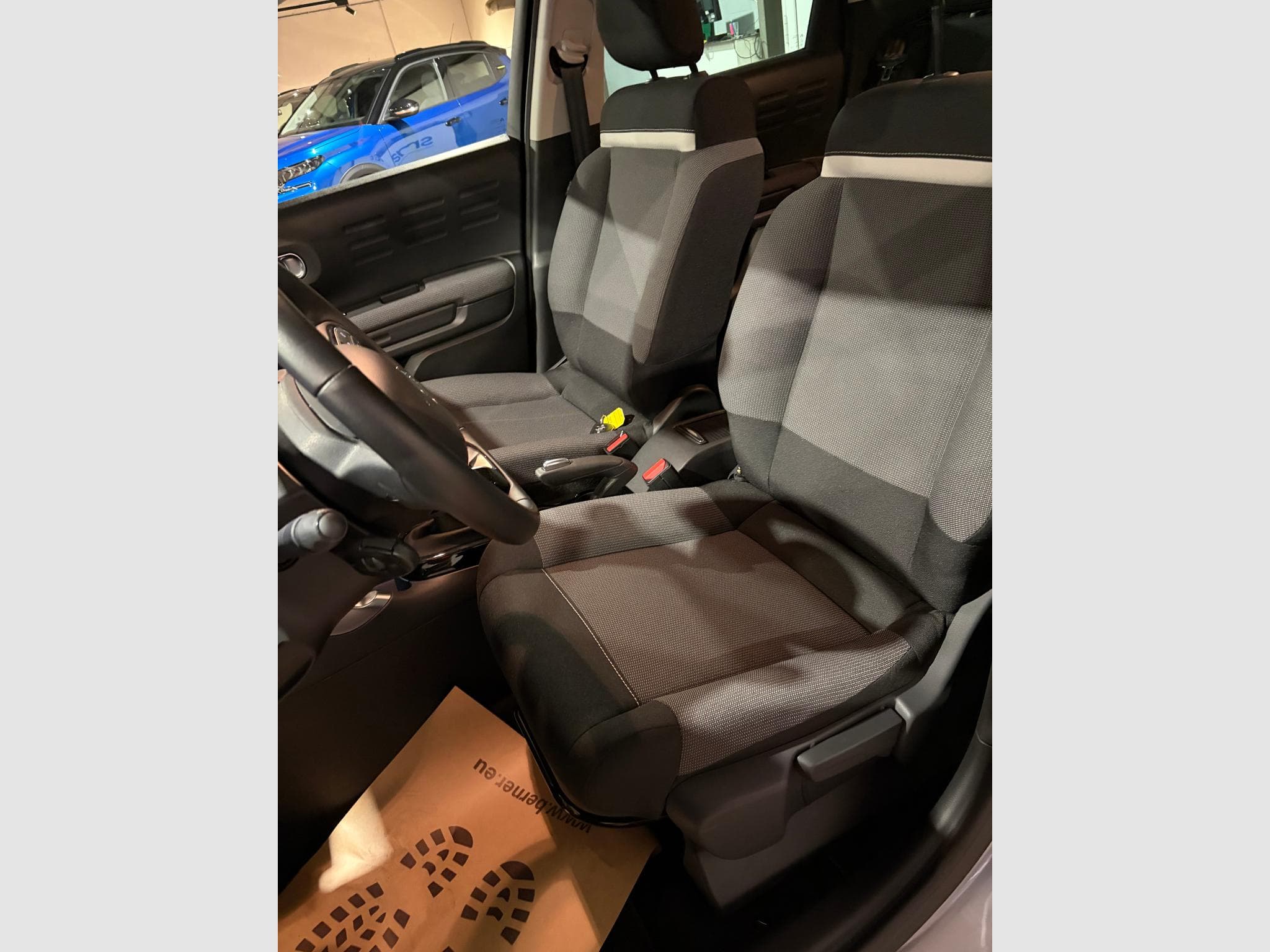 Citroën C3 Aircross 1.2 110 cv max (2024) - Photo 3