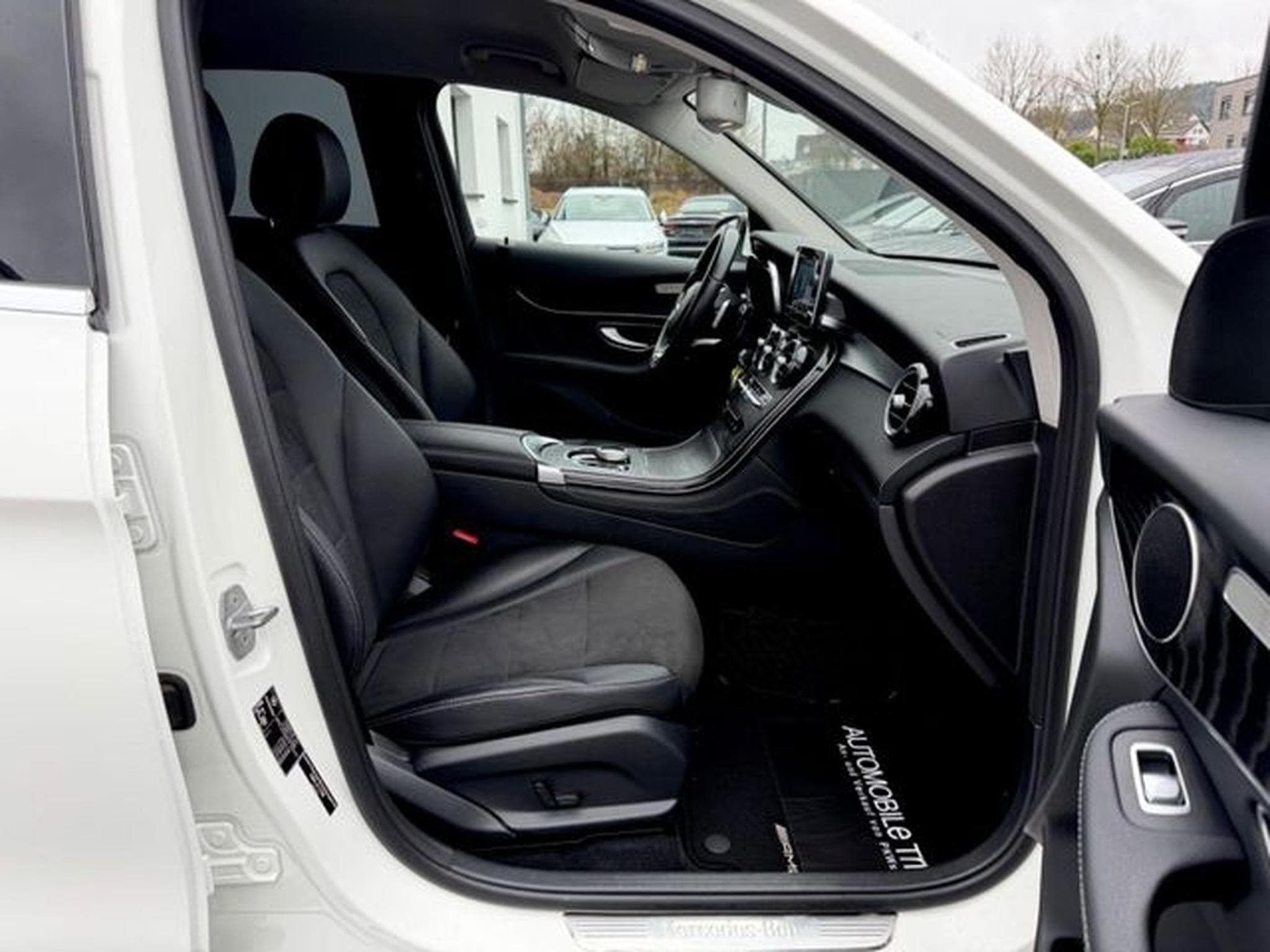 Mercedes GLC 250 GLC 250 d 4Matic Amg Line / NAVI/LED/AHK/1.HAND/ (2017) - Photo 13