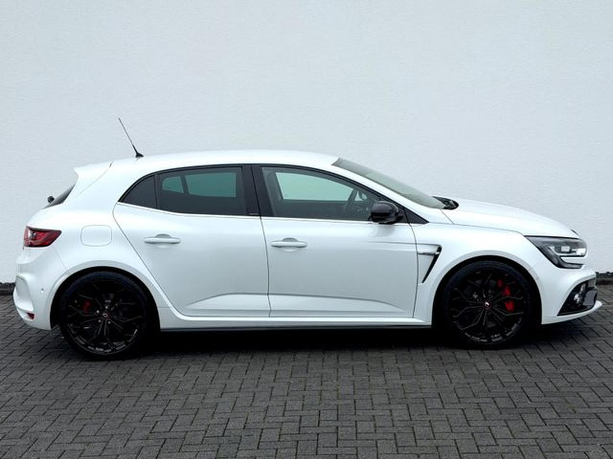 Renault Megane Megane 300 RS Trophy  /NAVI/LED/ACC/CAM/GARANTIE (2019) - Photo 4