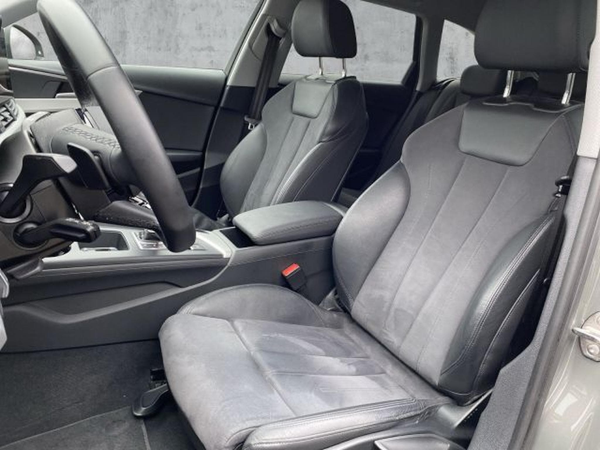 Audi A4 A4 Avant 40 TDI S-tronic S-Line NAVI LED B&amp;O AHK (2023) - Foto 11