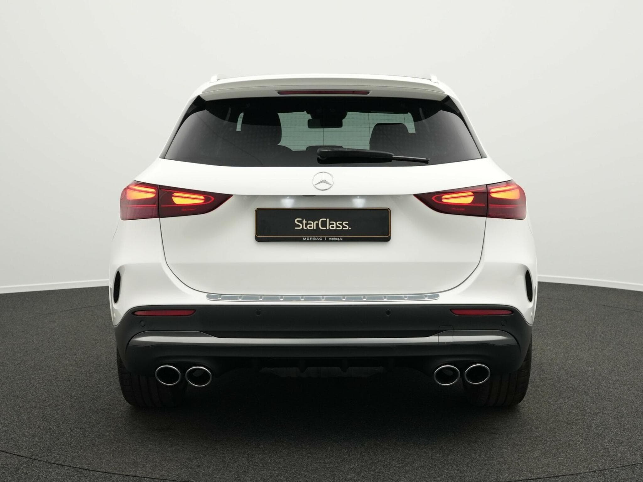 Mercedes GLA 45 AMG S 4MATIC Pano+Kamera+360°+Burm+Memo (2024) - Photo 4