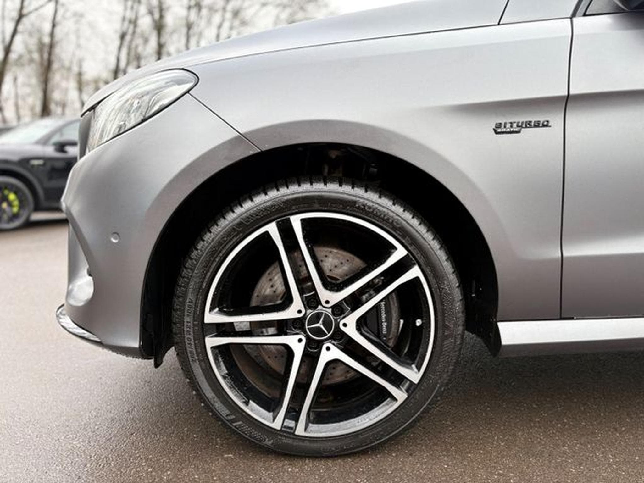 Mercedes GLE 43 AMG GLE 43 AMG 4MATIC* KAMERA*AHK*21 Z.*KEYLESS*PANO (2017) - Photo 13