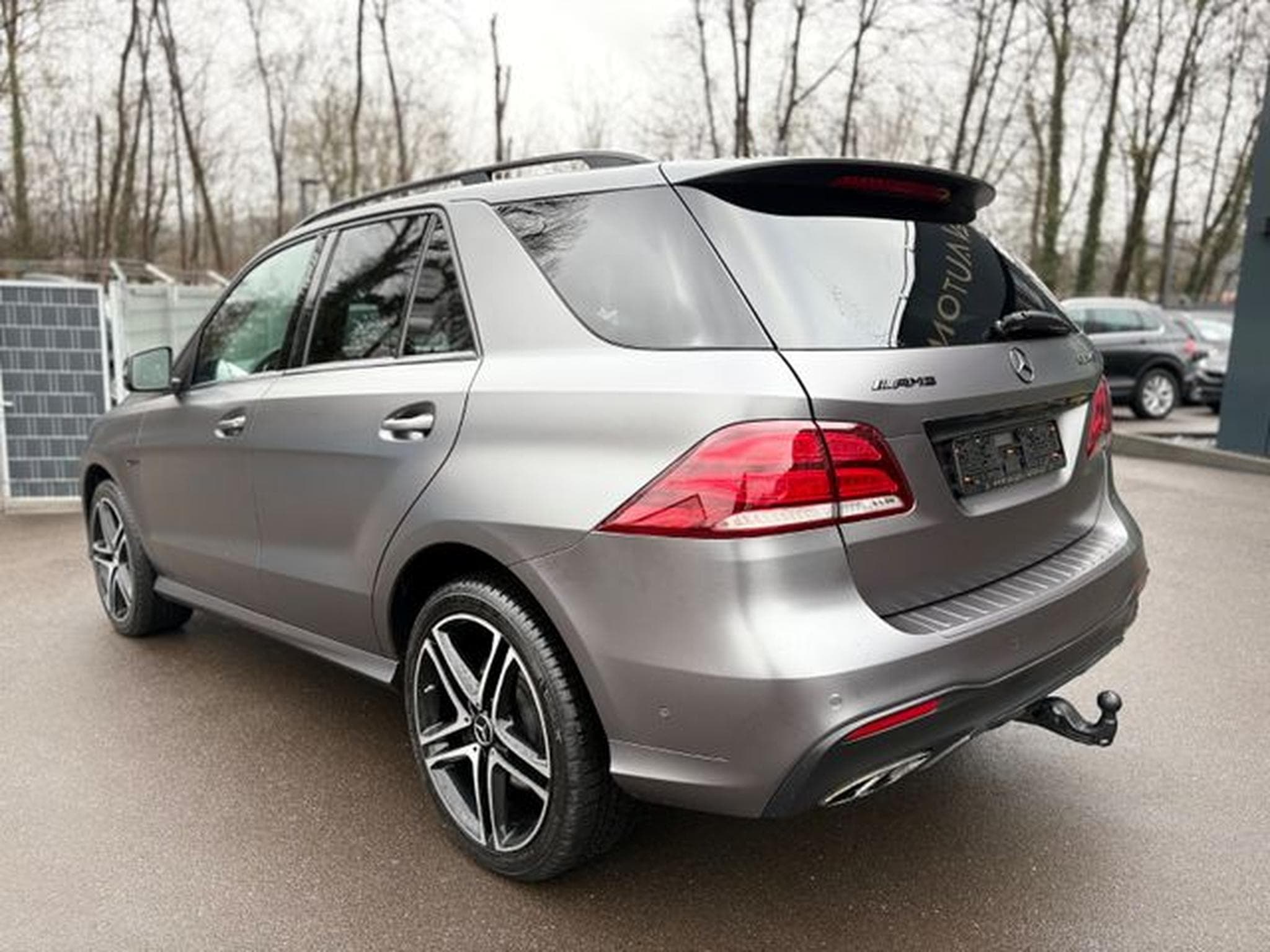 Mercedes GLE 43 AMG GLE 43 AMG 4MATIC* KAMERA*AHK*21 Z.*KEYLESS*PANO (2017) - Photo 7