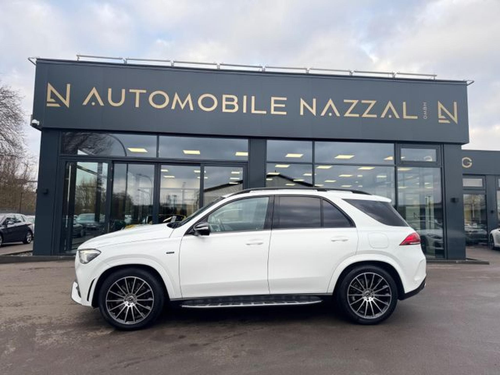 Mercedes GLE 350 GLE350de 4M*AMG-LINE*NIGHT*AHK*21.ZOLL* (2020) - Foto 12