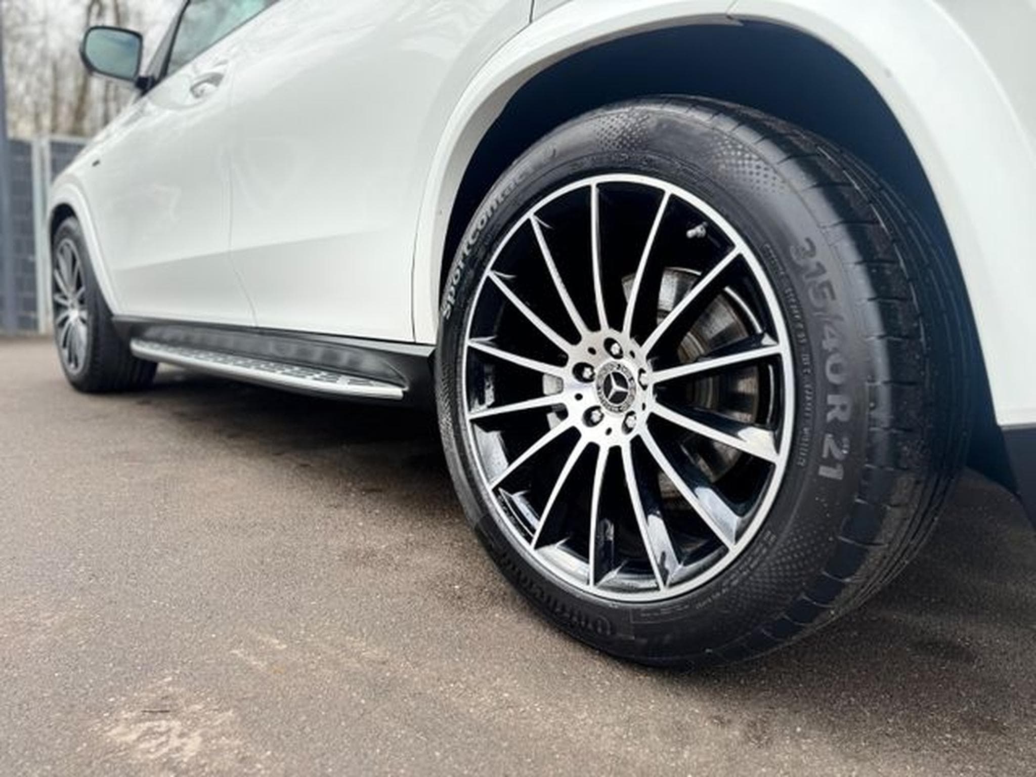 Mercedes GLE 350 GLE350de 4M*AMG-LINE*NIGHT*AHK*21.ZOLL* (2020) - Foto 15