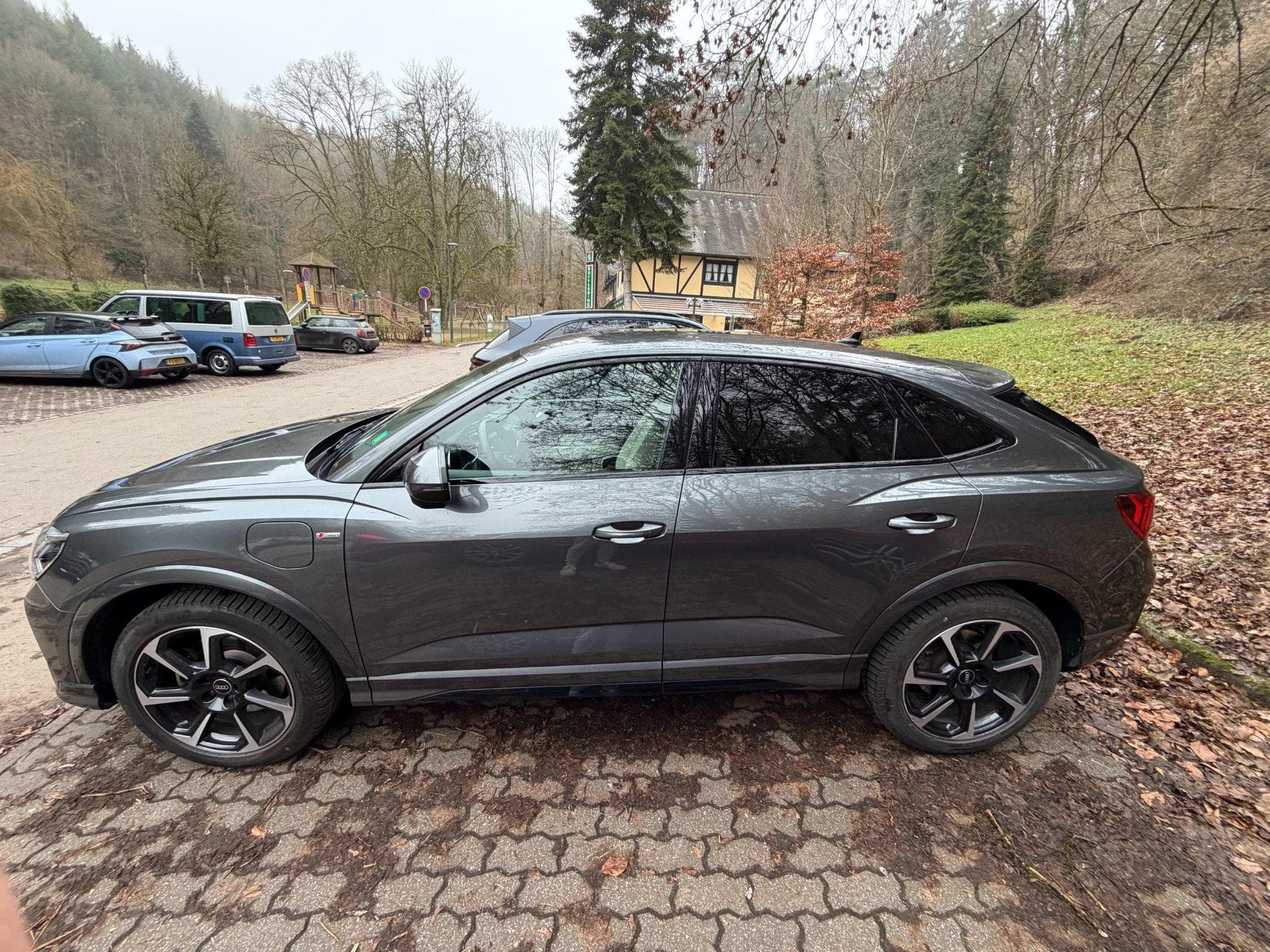 Audi Q3 Sportback S line 45 TFSI e S tronic (2022) - Foto 4