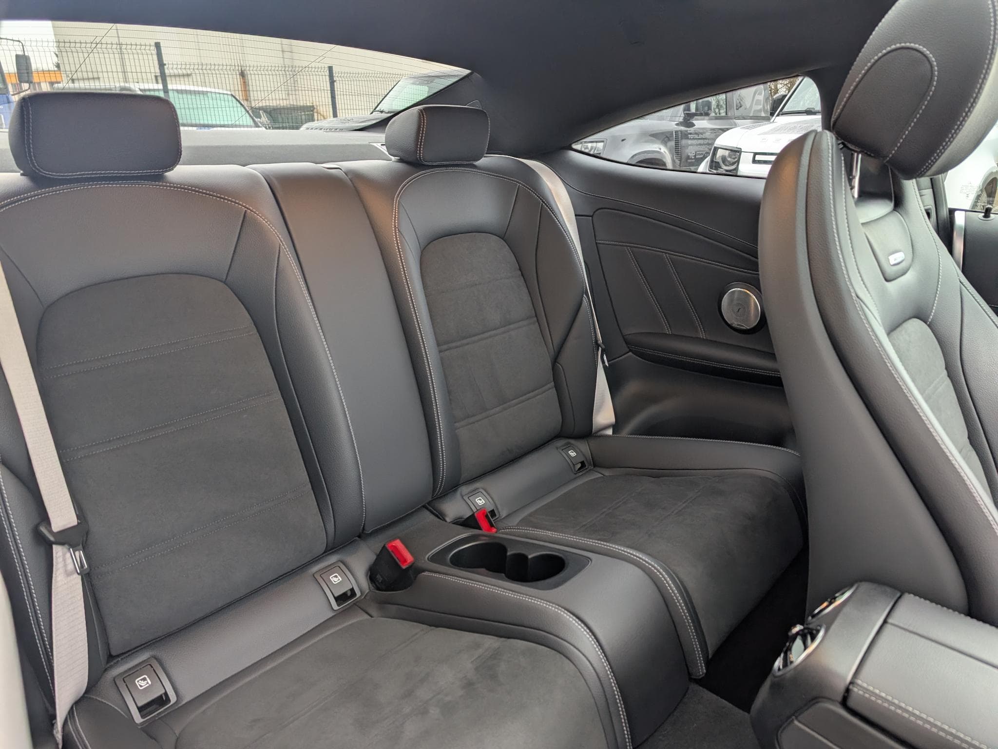 Mercedes C 63 AMG S Full options (2023) - Photo 12