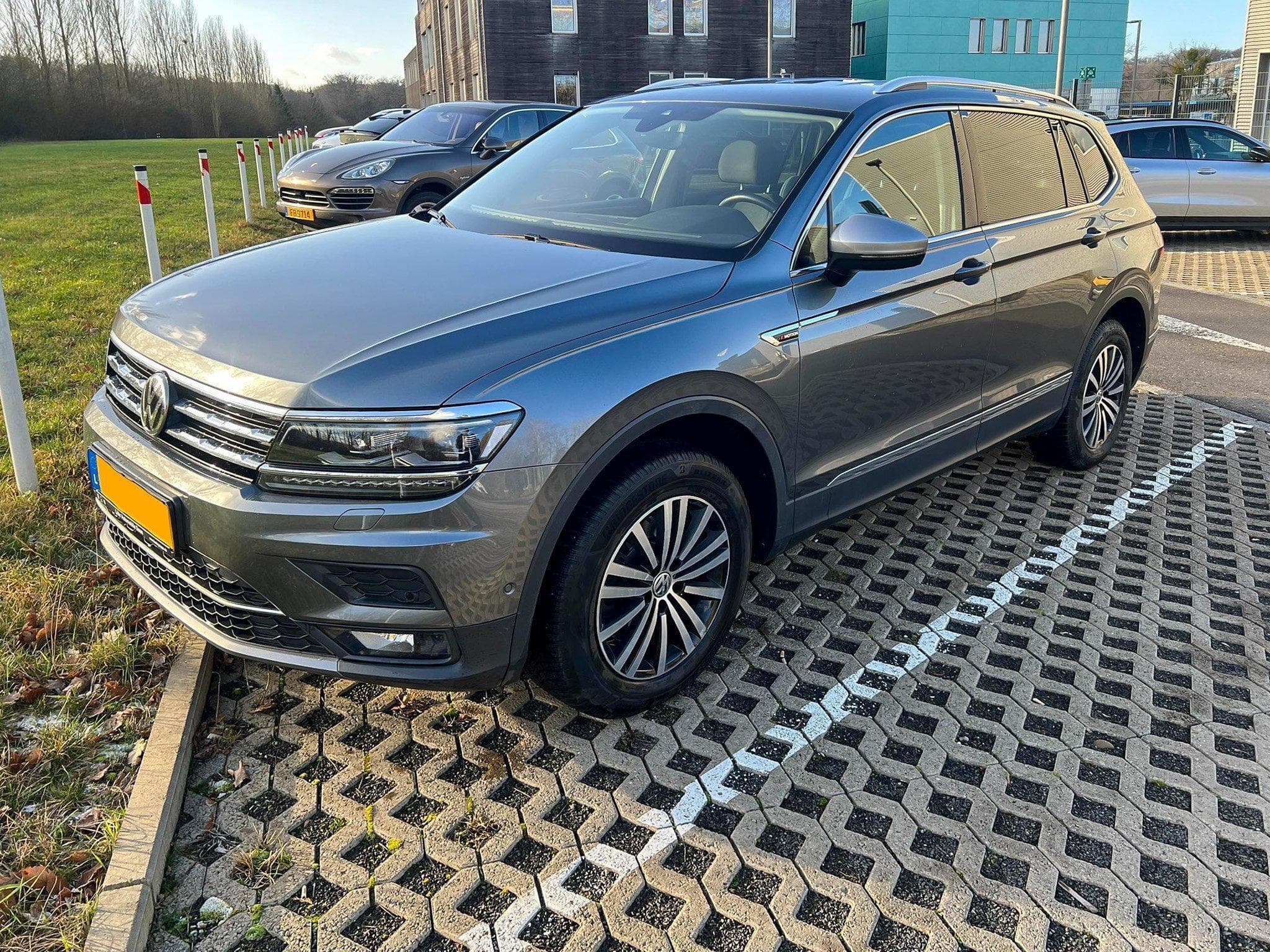 VW Tiguan Allspace 2.0 TDI DSG Highline 4M 240 PS (2020) - Photo 1