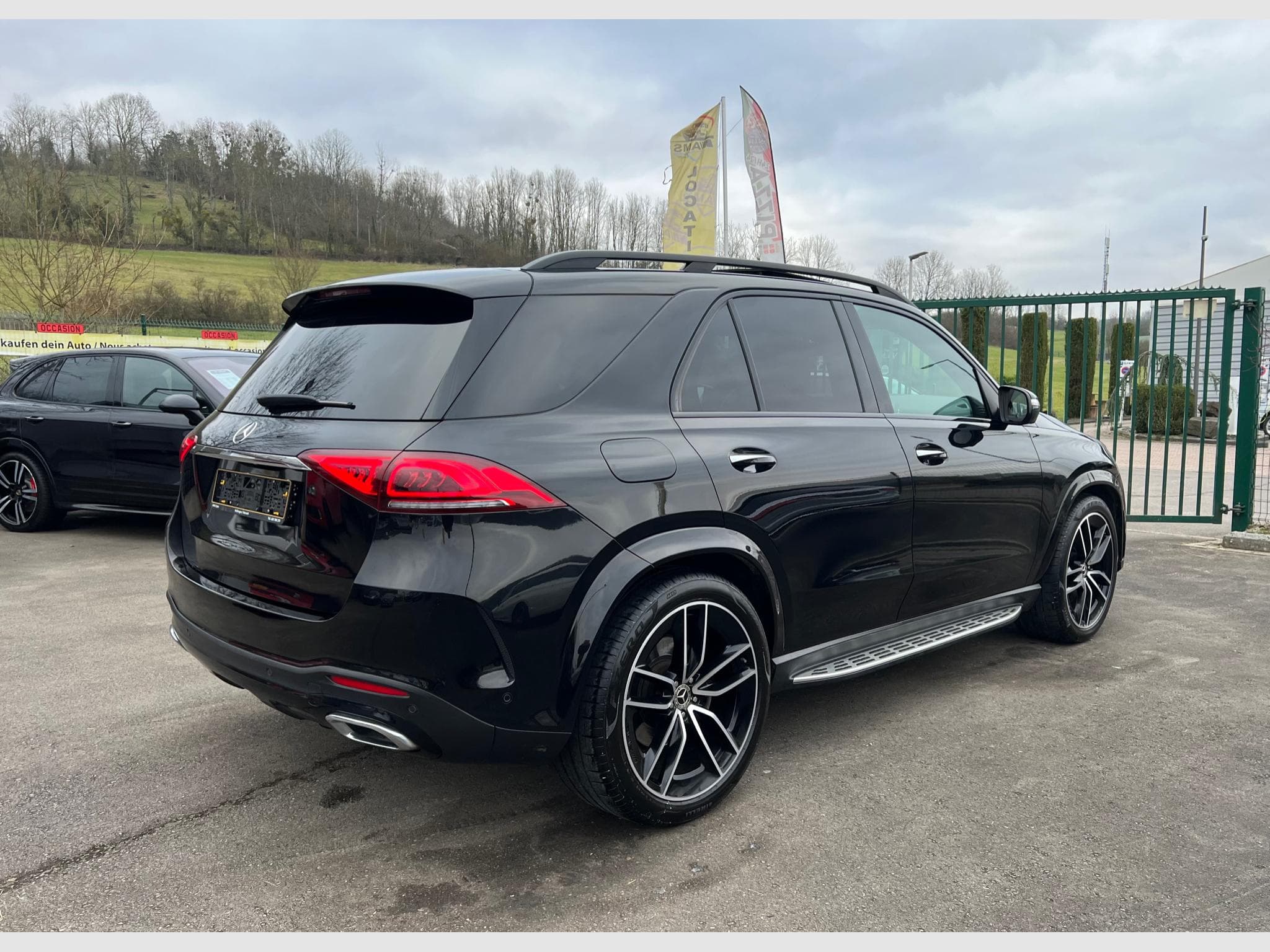 Mercedes GLE 350 GLE350d AMG 4MATIC Night/Pano/Burmester (2020) - Photo 4
