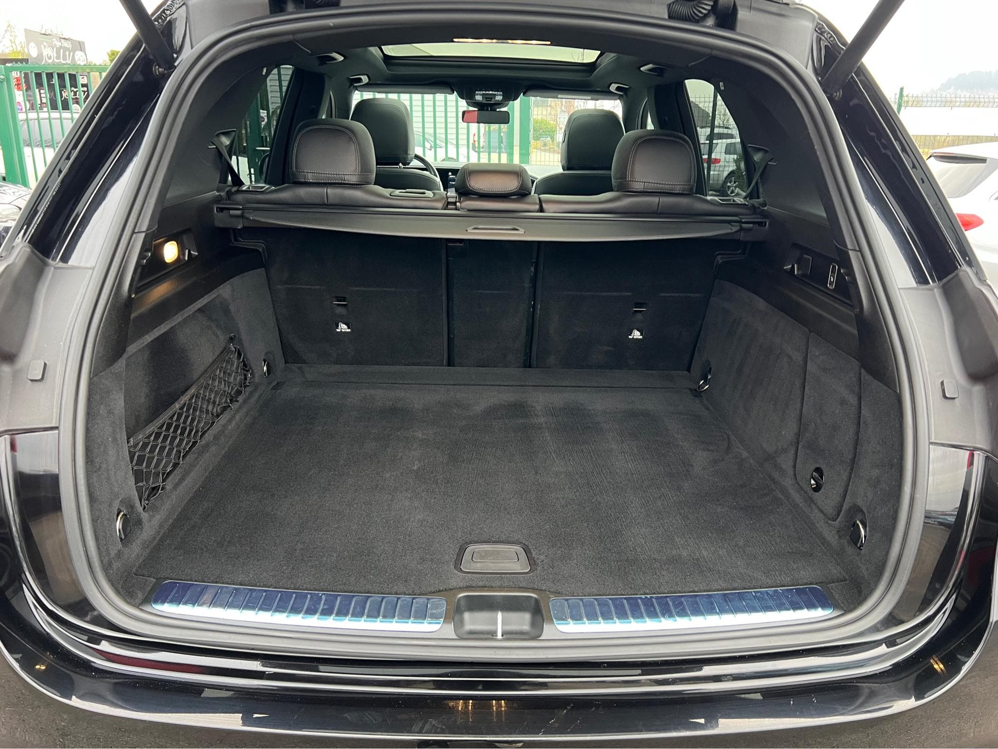 Mercedes GLE 350 GLE350d AMG 4MATIC Night/Pano/Burmester (2020) - Photo 14