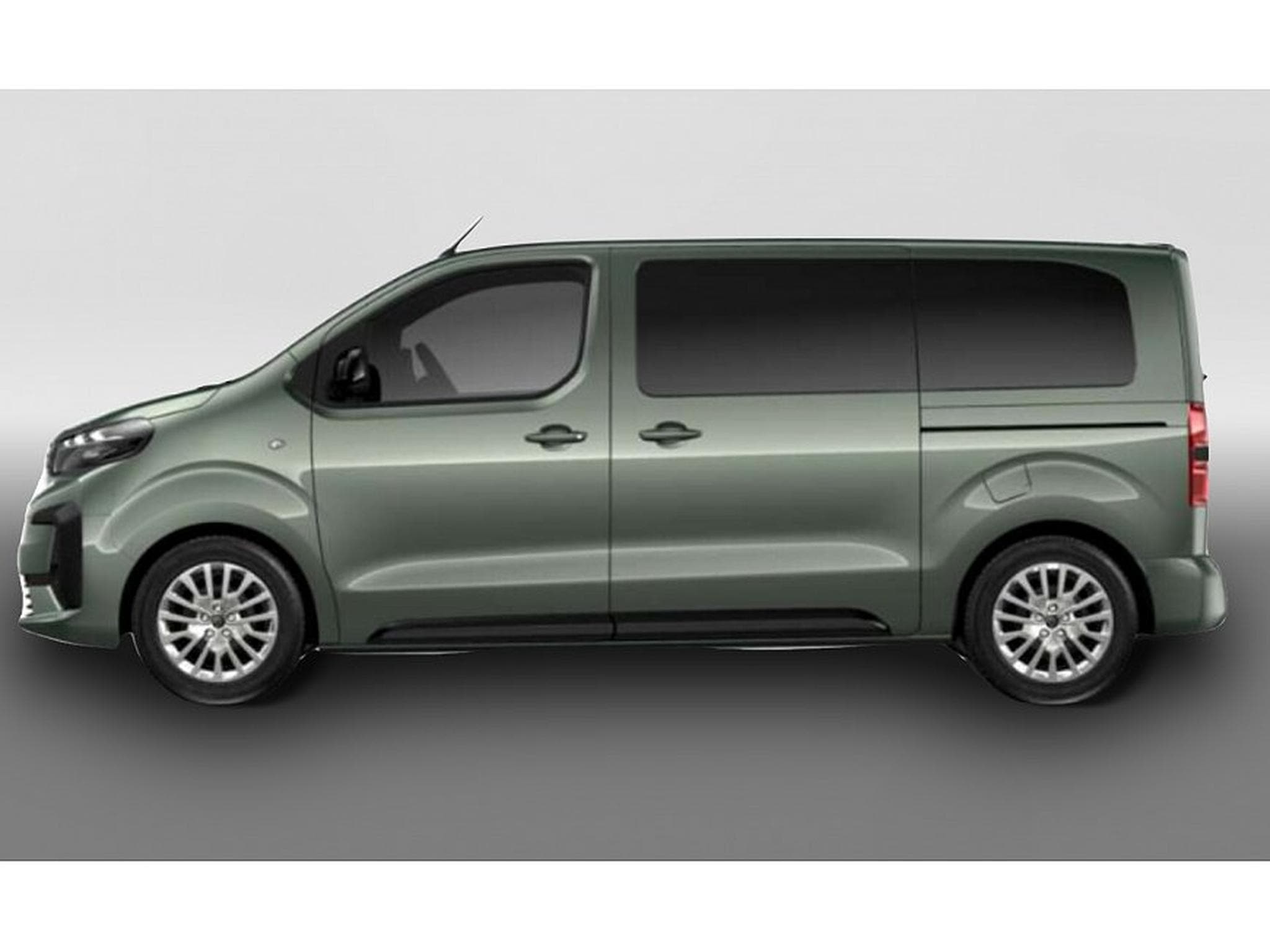 Peugeot Traveller (2025) - Photo 2