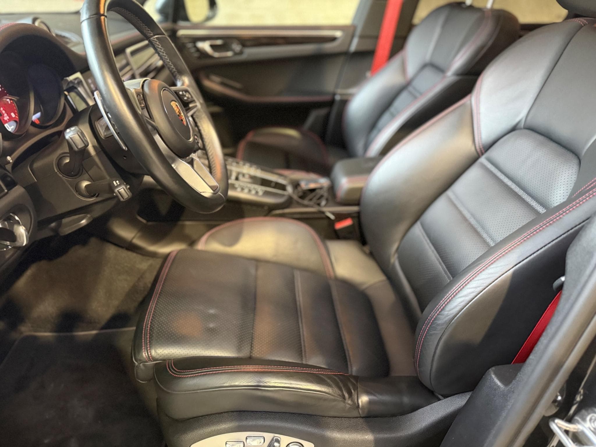 Porsche Macan GTS (2021) - Photo 5