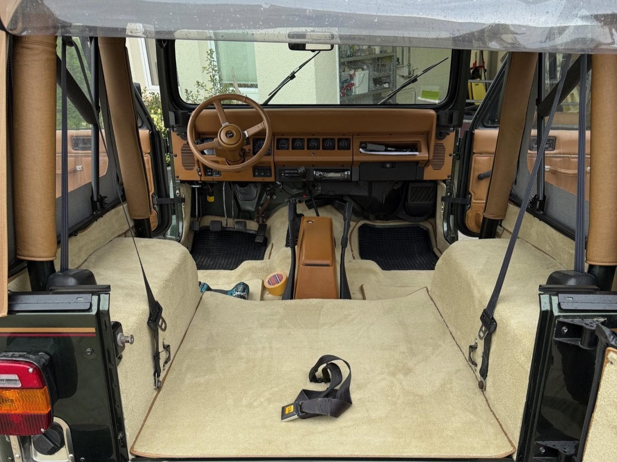 Jeep Wrangler 4.0 Sahara (1996) - Foto 6