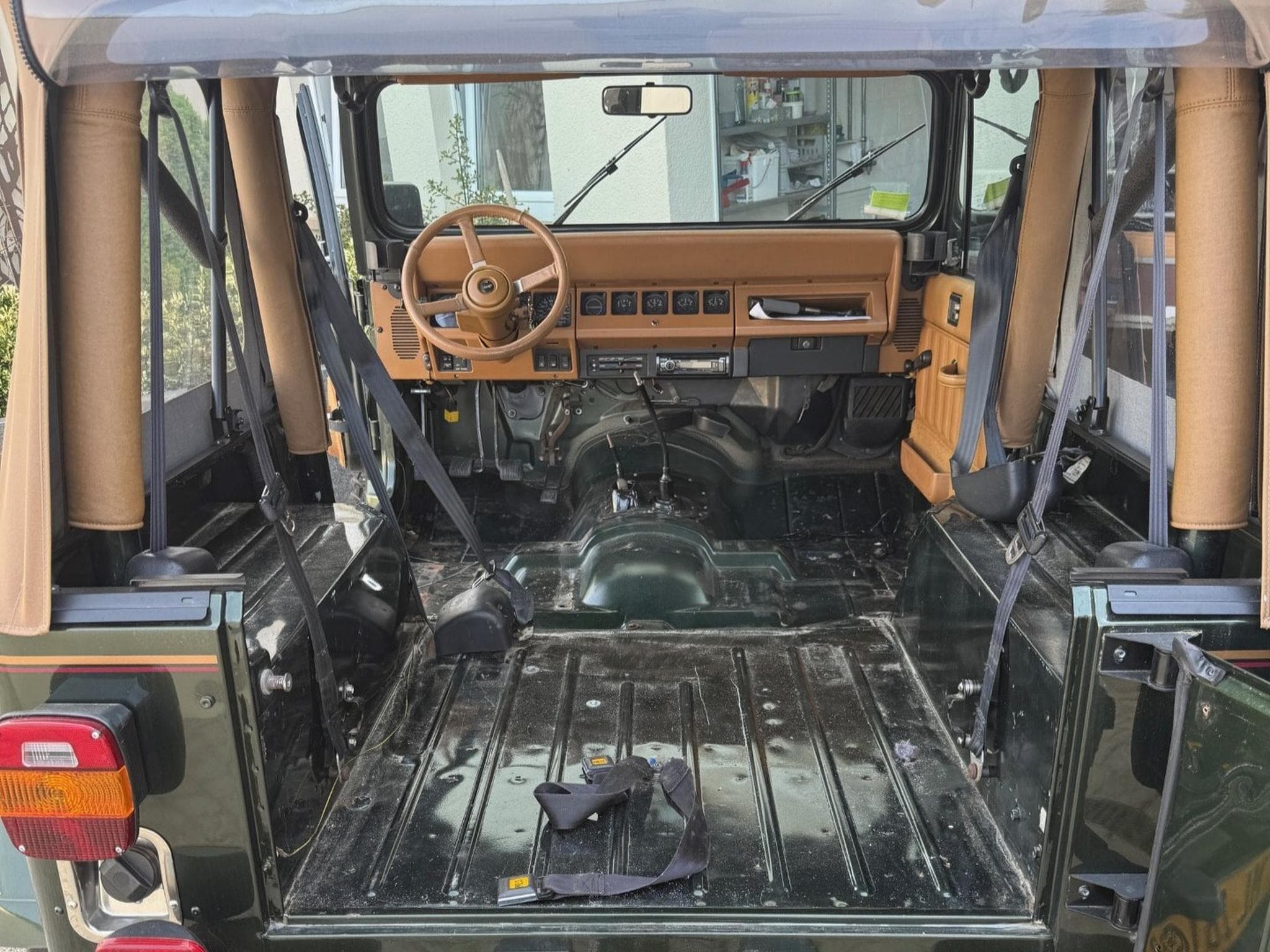 Jeep Wrangler 4.0 Sahara (1996) - Foto 7