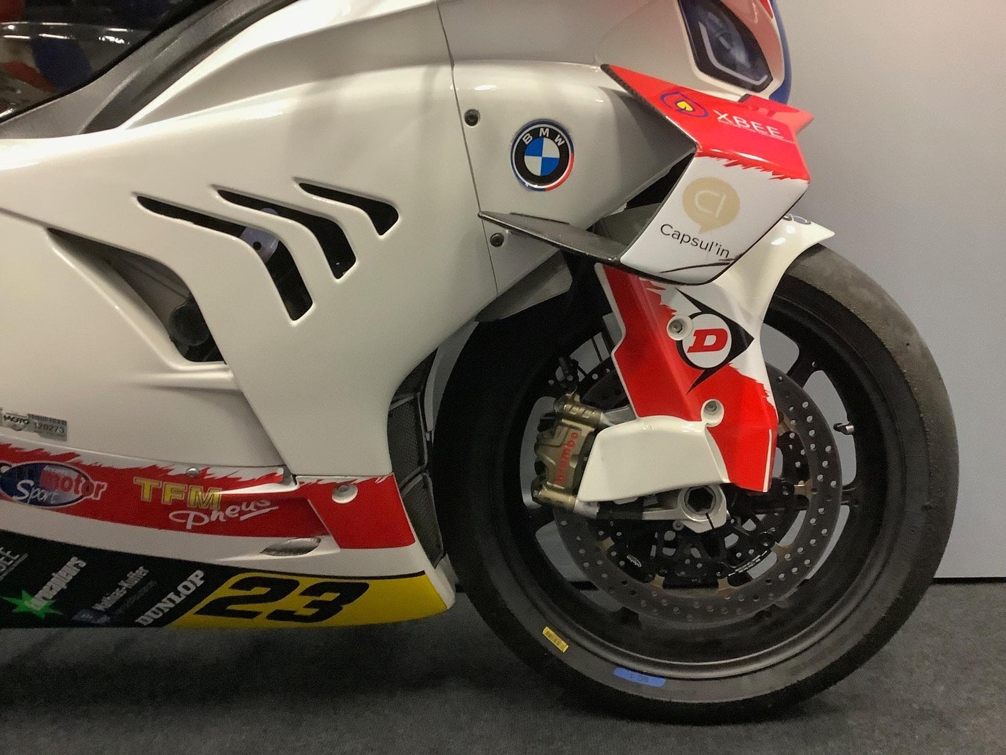 BMW M M1000RR K66 (2024) - Foto 8