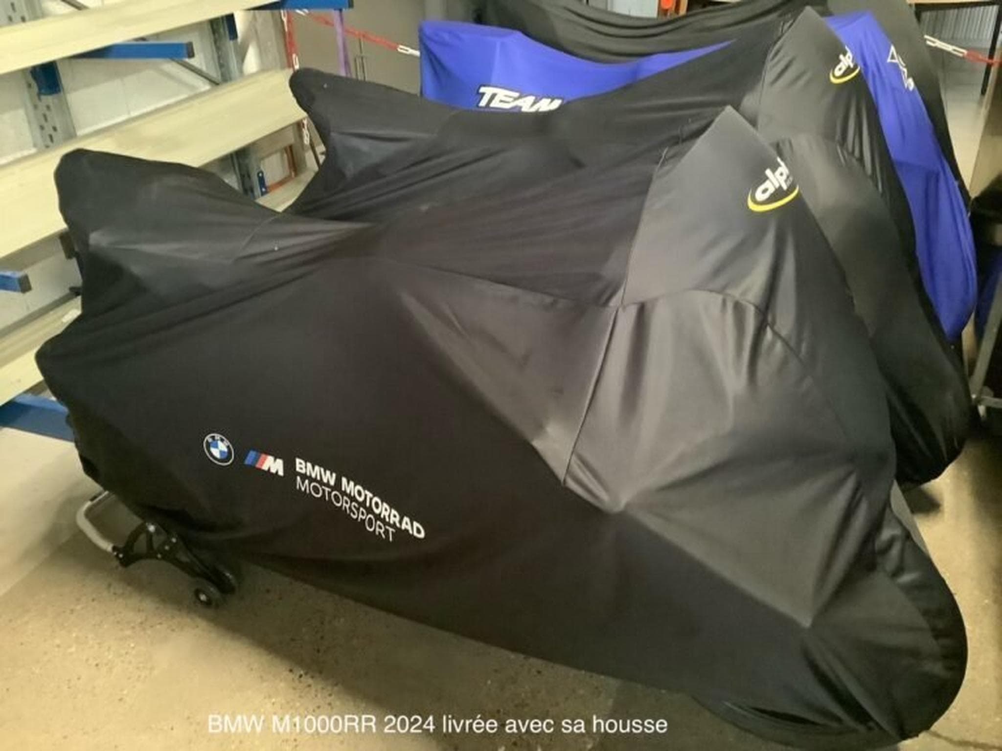 BMW M M1000RR K66 (2024) - Foto 14