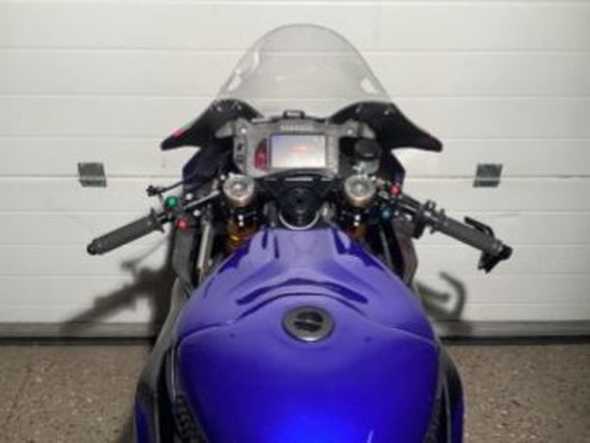 Yamaha YZF-R1 Mondial Superbike Magneti Marelli 2022 (2022) - Foto 5