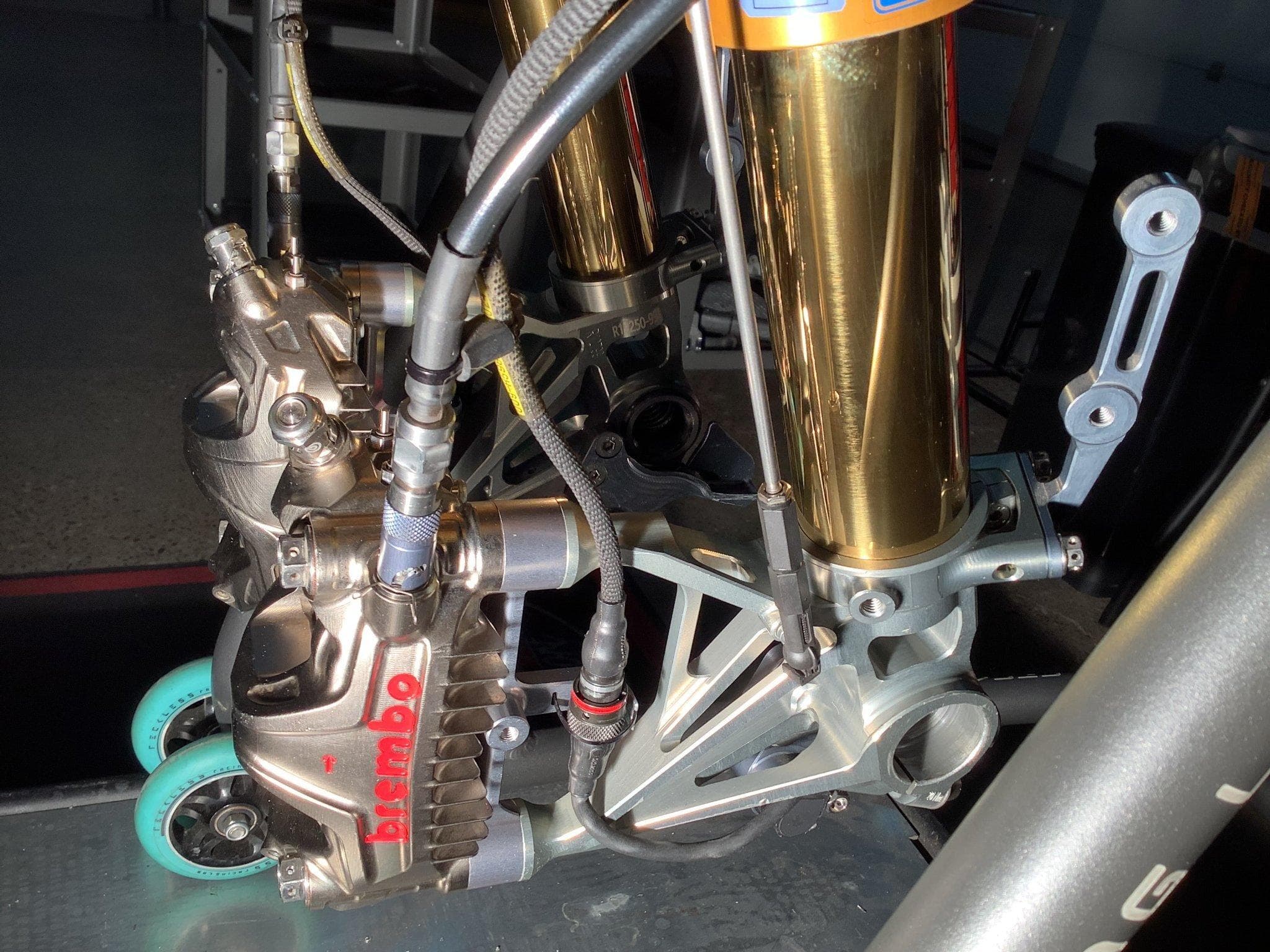 Yamaha YZF-R1 Mondial Superbike Magneti Marelli 2022 (2022) - Foto 12