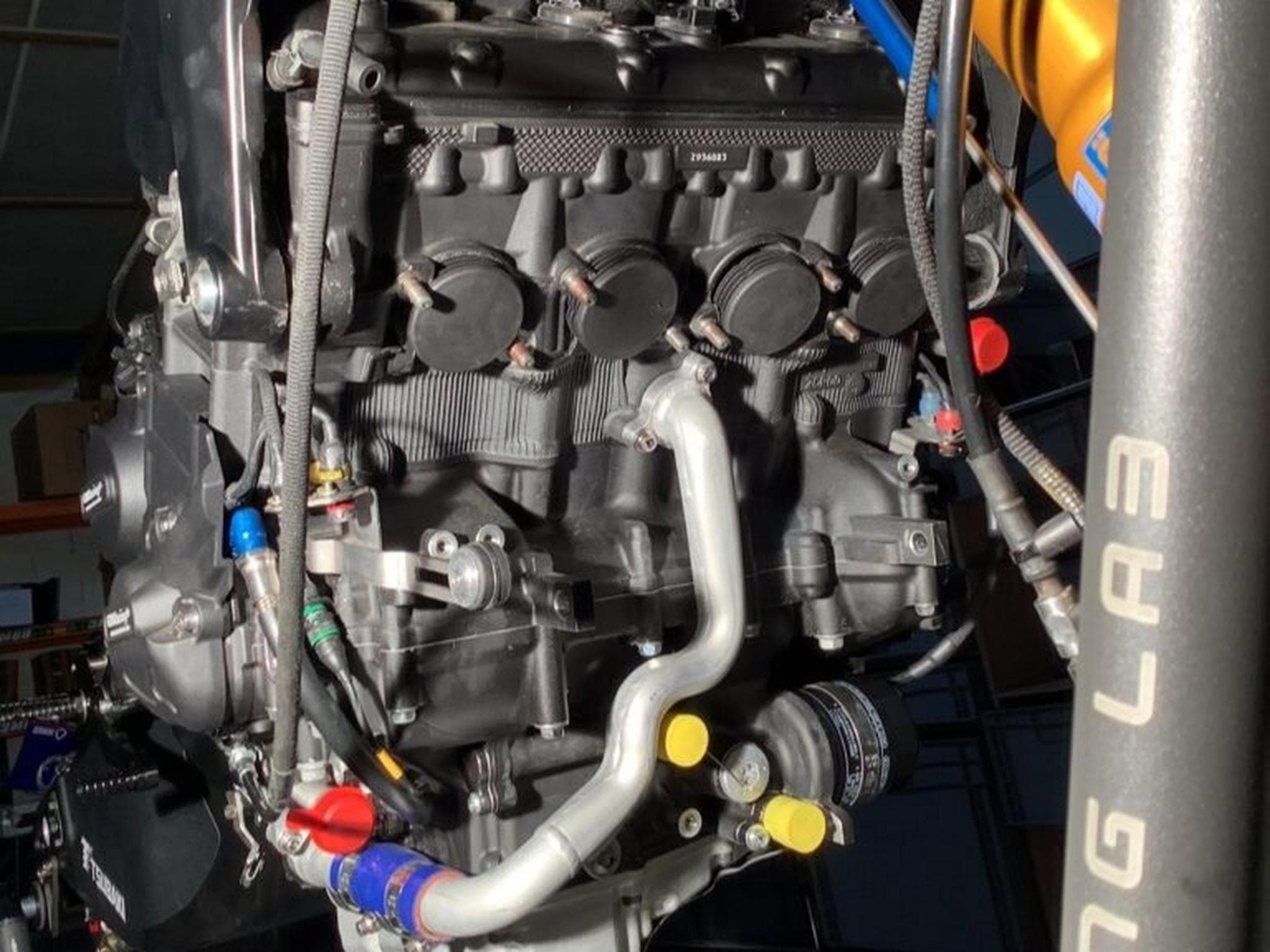 Yamaha YZF-R1 Mondial Superbike Magneti Marelli 2022 (2022) - Foto 13