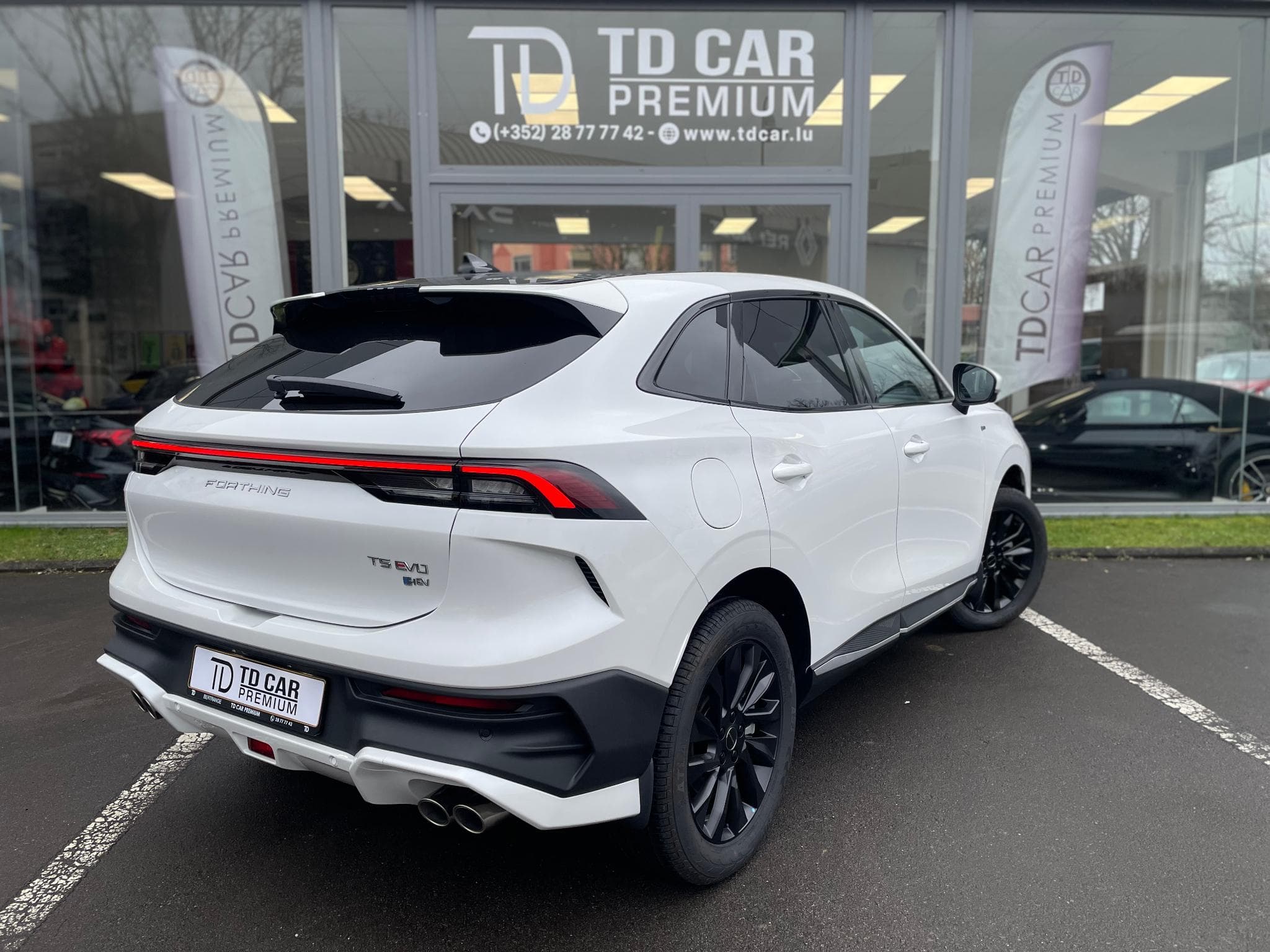 Forthing T5 EVO 1.5 Turbo HEV Hybride Auto Neuve (2027) - Photo 16
