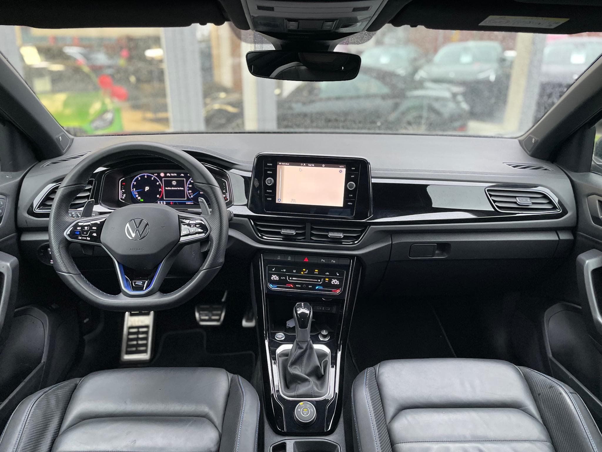 VW T-Roc 2.0 TSI R 4Motion DSG Akrapovic (2023) - Foto 13