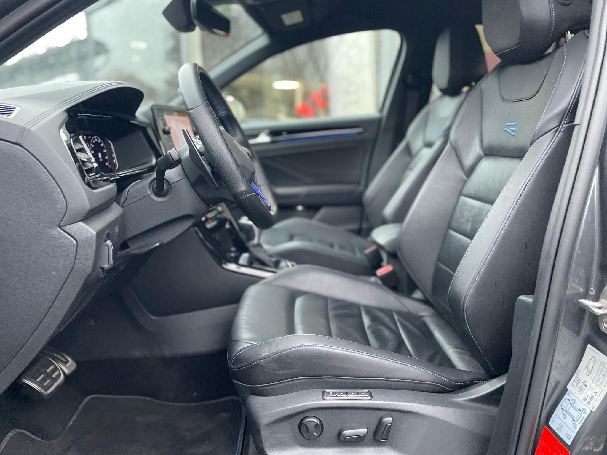 VW T-Roc 2.0 TSI R 4Motion DSG Akrapovic (2023) - Foto 7