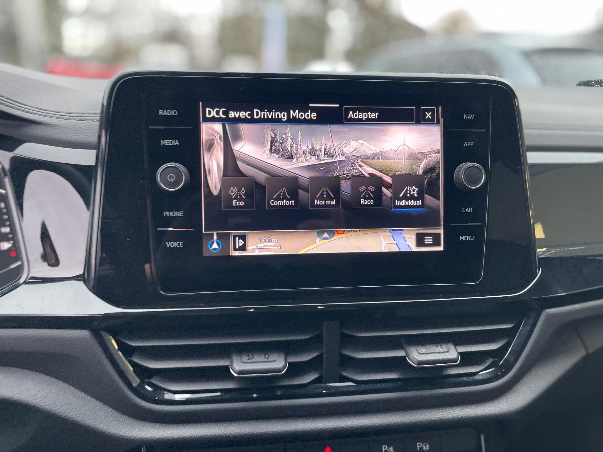 VW T-Roc 2.0 TSI R 4Motion DSG Akrapovic (2023) - Foto 12