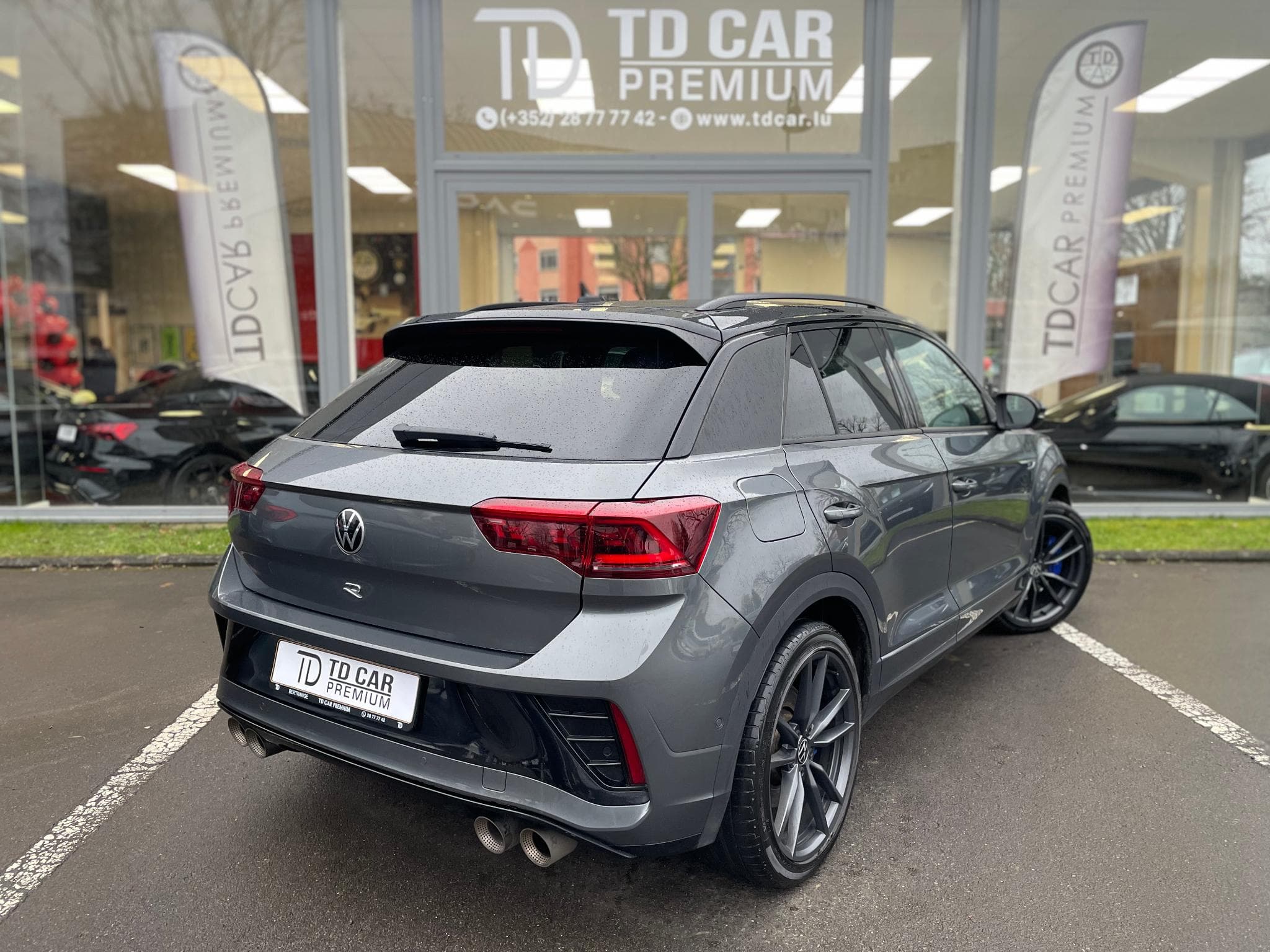 VW T-Roc 2.0 TSI R 4Motion DSG Akrapovic (2023) - Foto 16