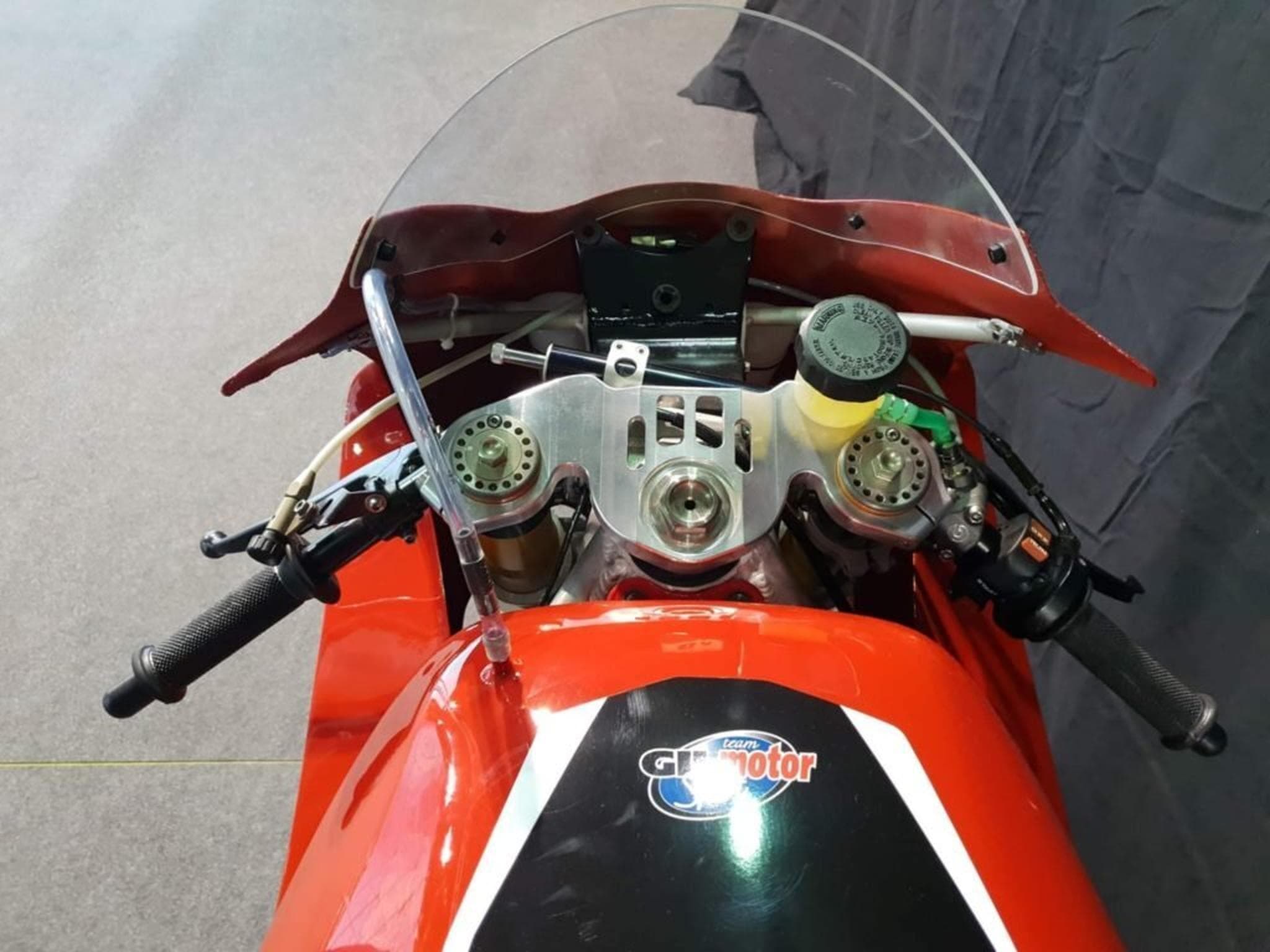 Honda CBR Moto2 MG Compétition (2010) - Photo 3